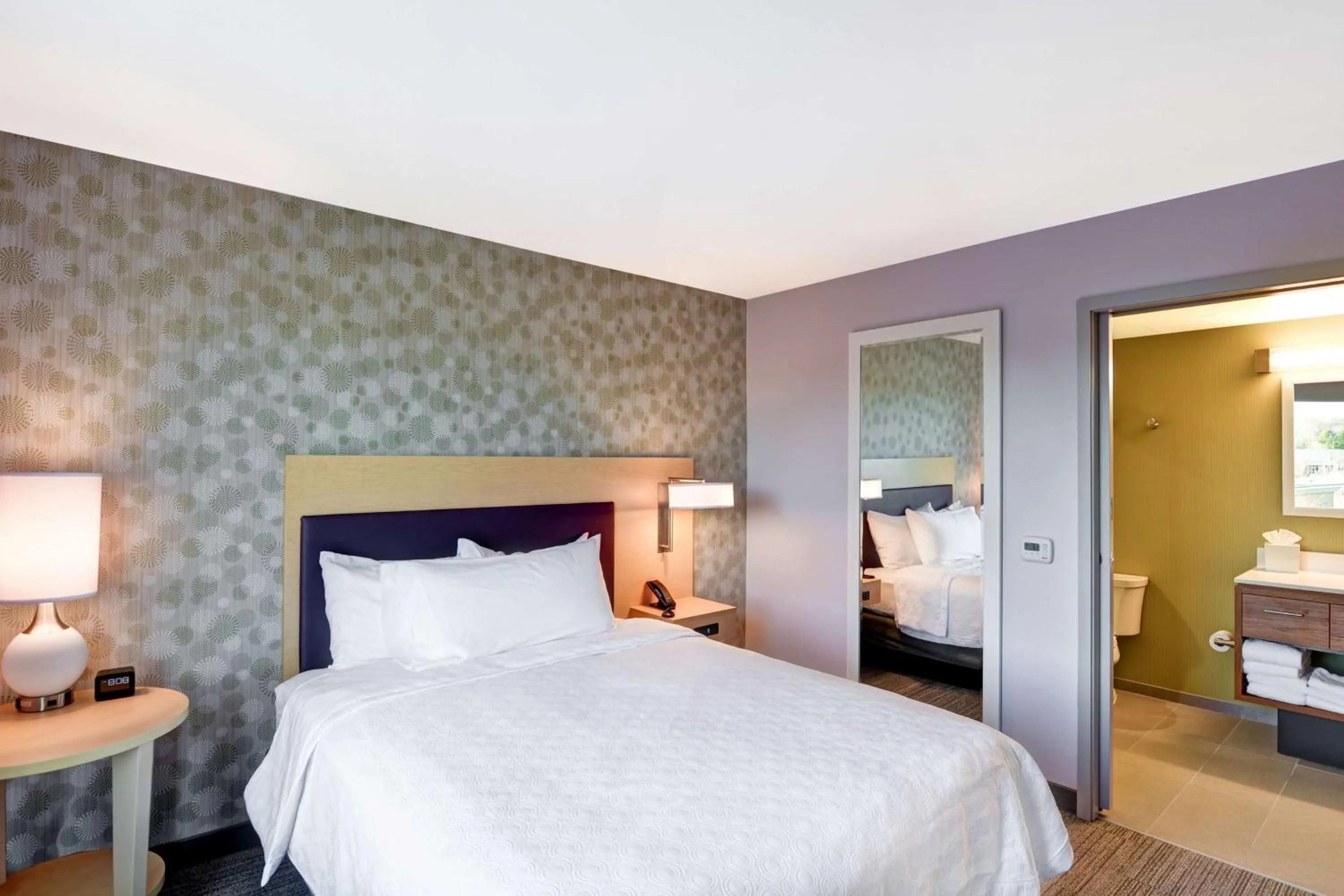 Bed in Home2 Suites By Hilton Winston-Salem Hanes Mall