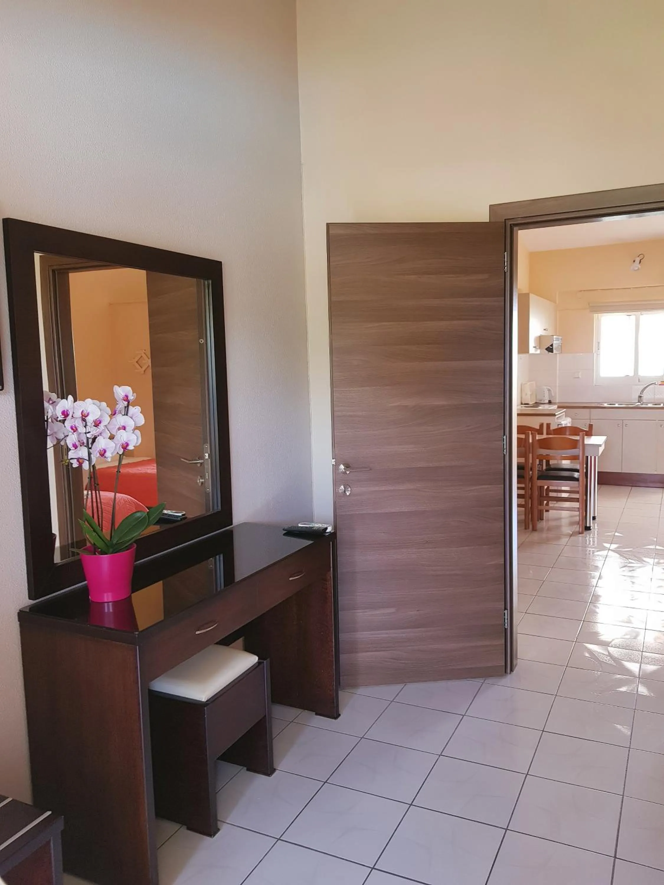 Hotel Kalamitsi Apartments