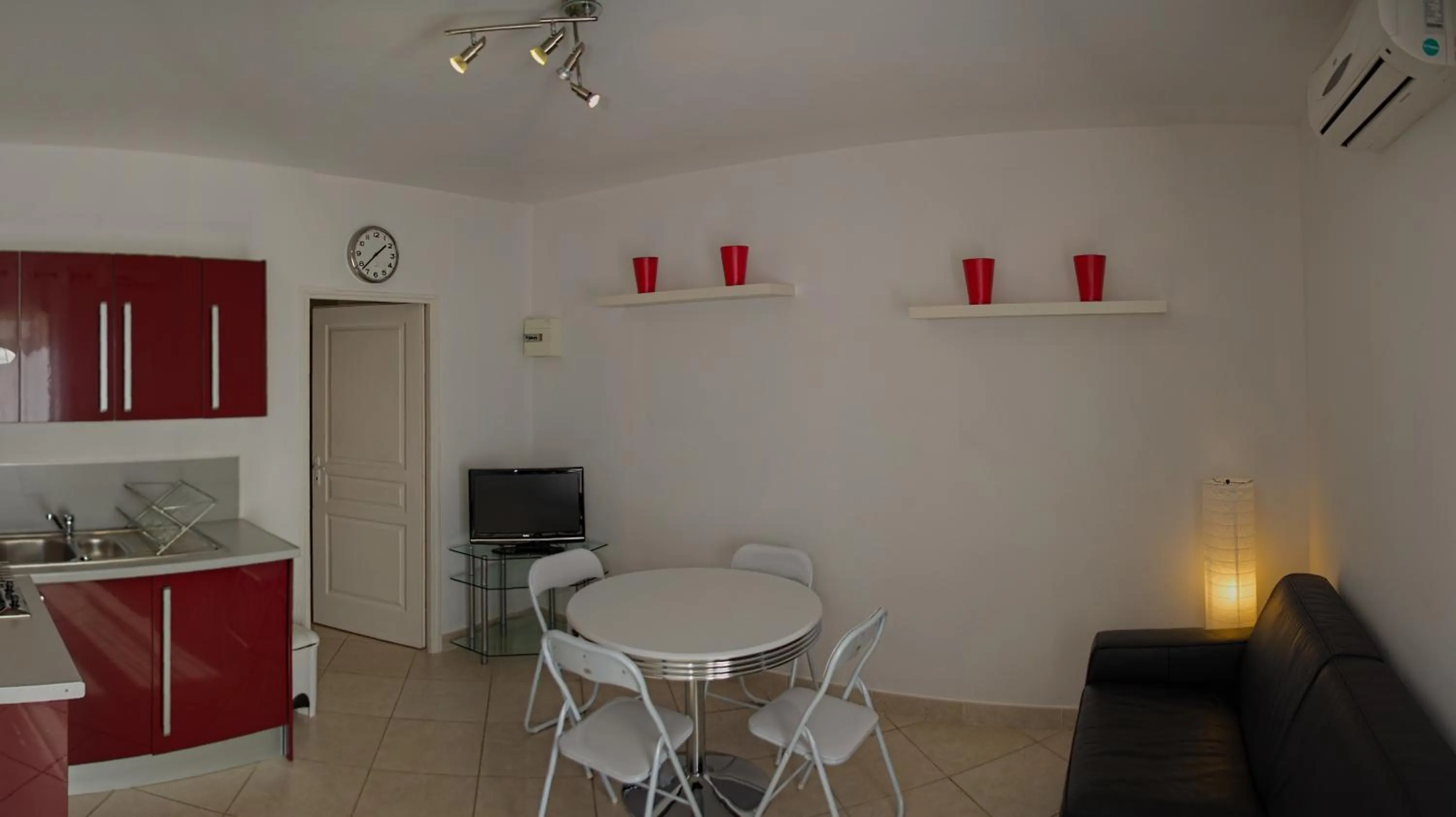 Dining area in La Résidence du Cap