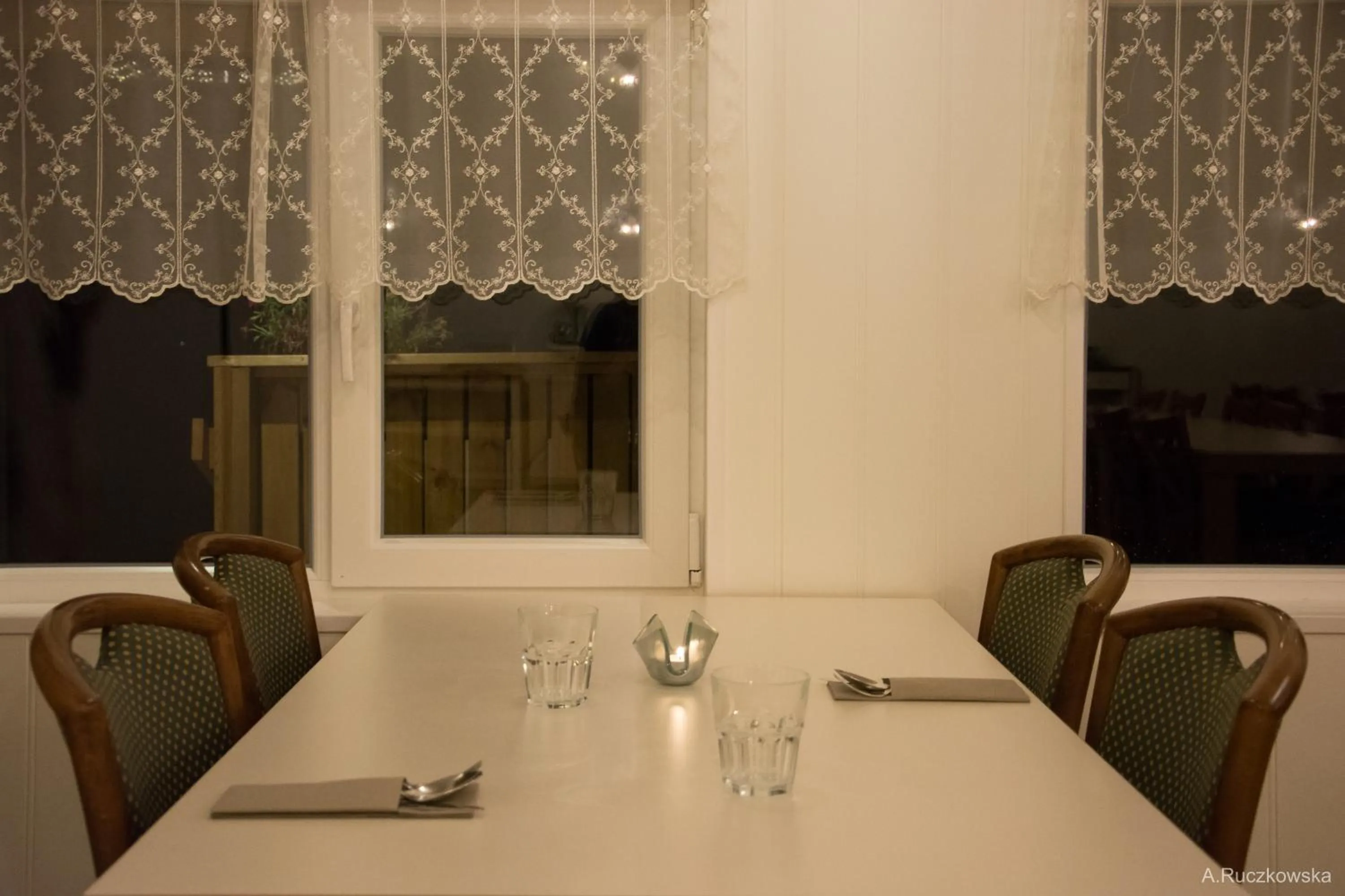 Restaurant/places to eat in Hótel Búrfell