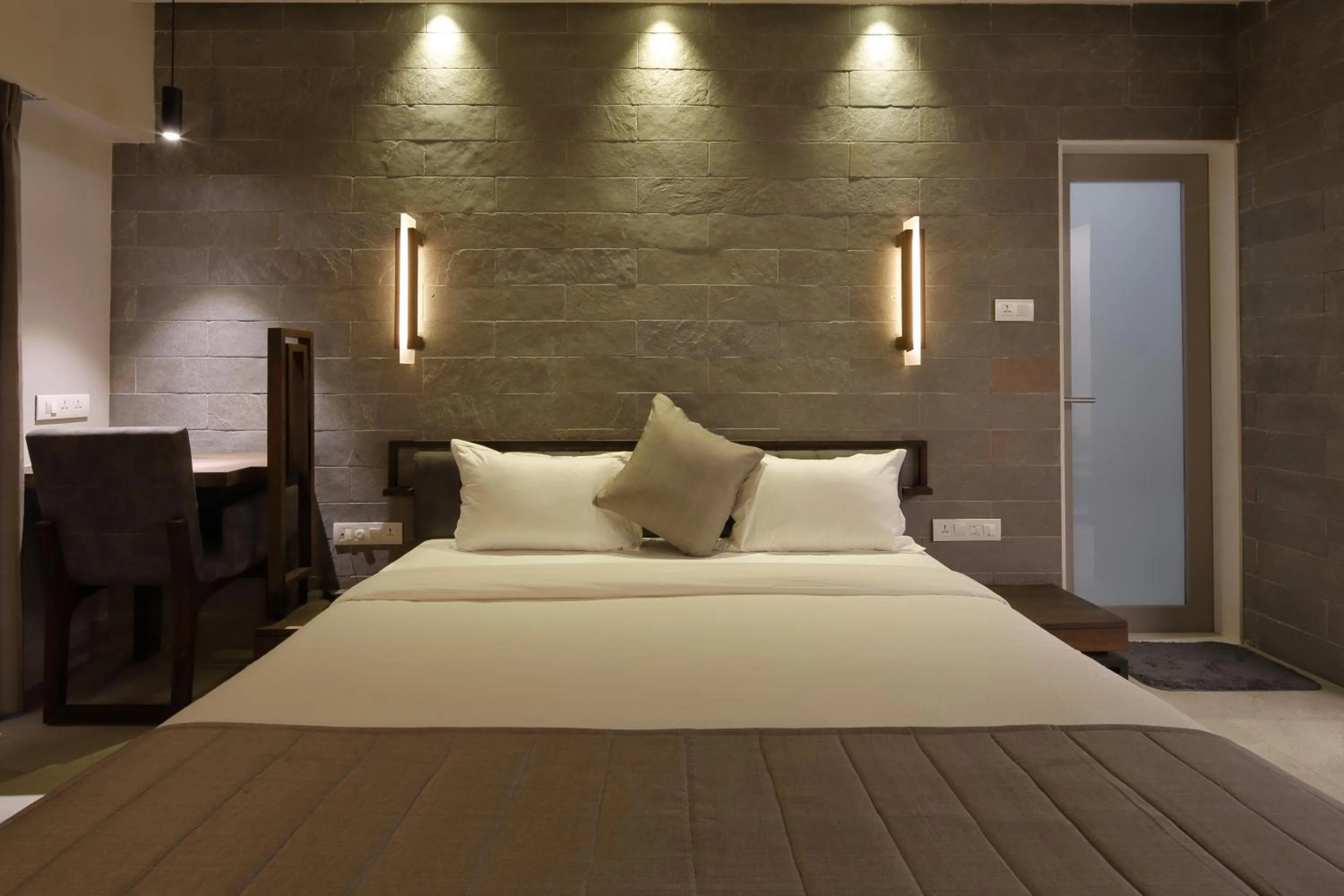 Bed in Hotel Carrefour