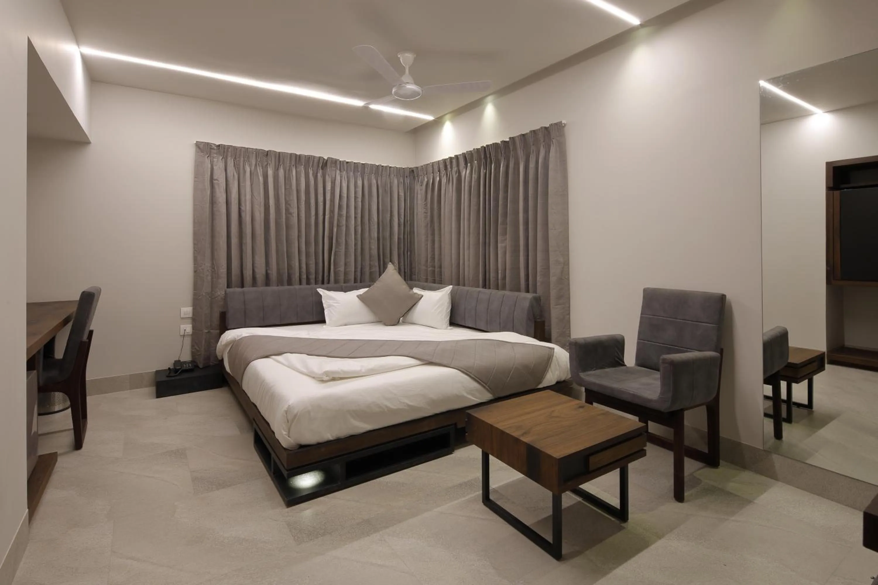 Bed in Hotel Carrefour