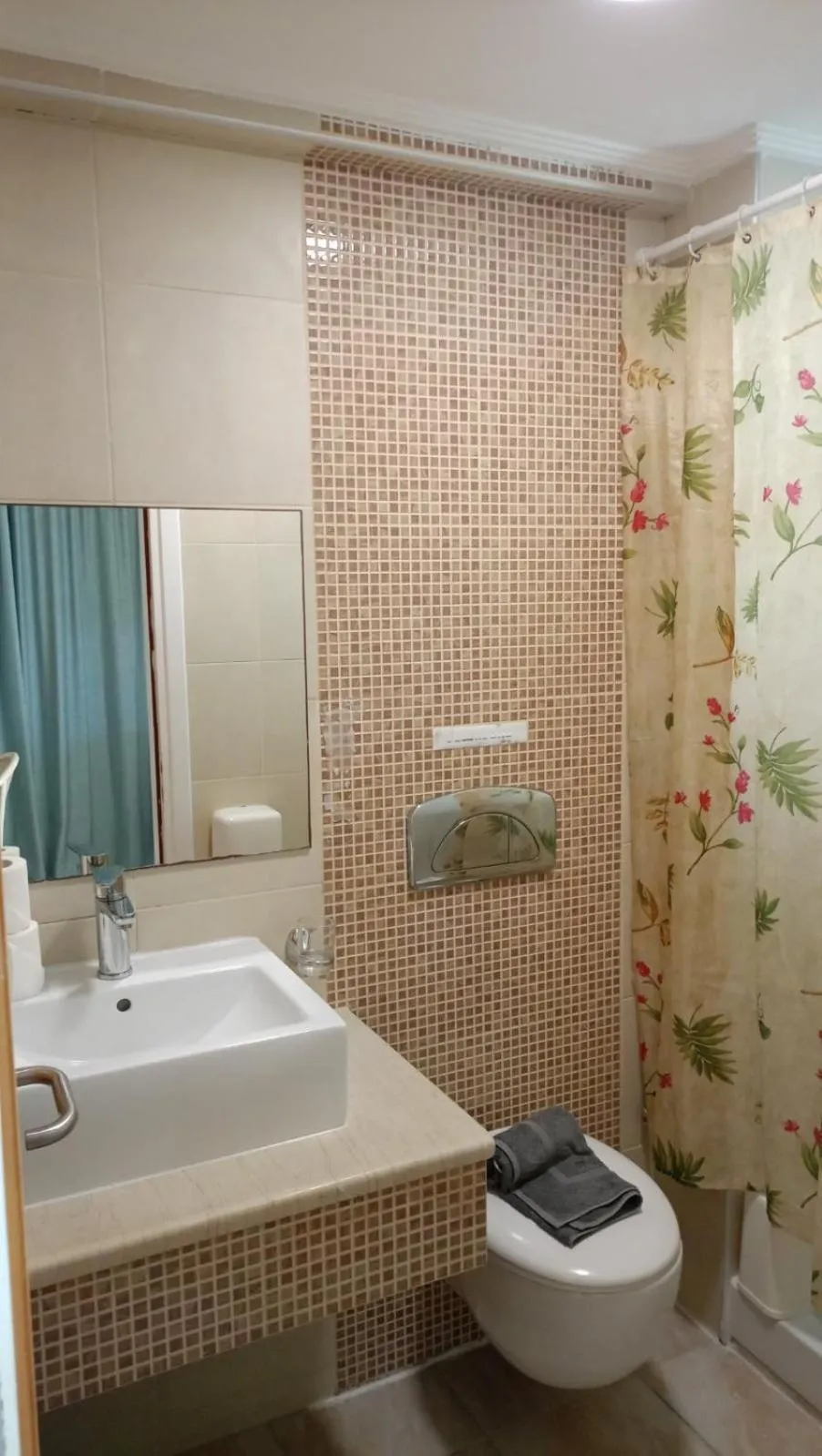 Bathroom in Bristol Sea View Apartments