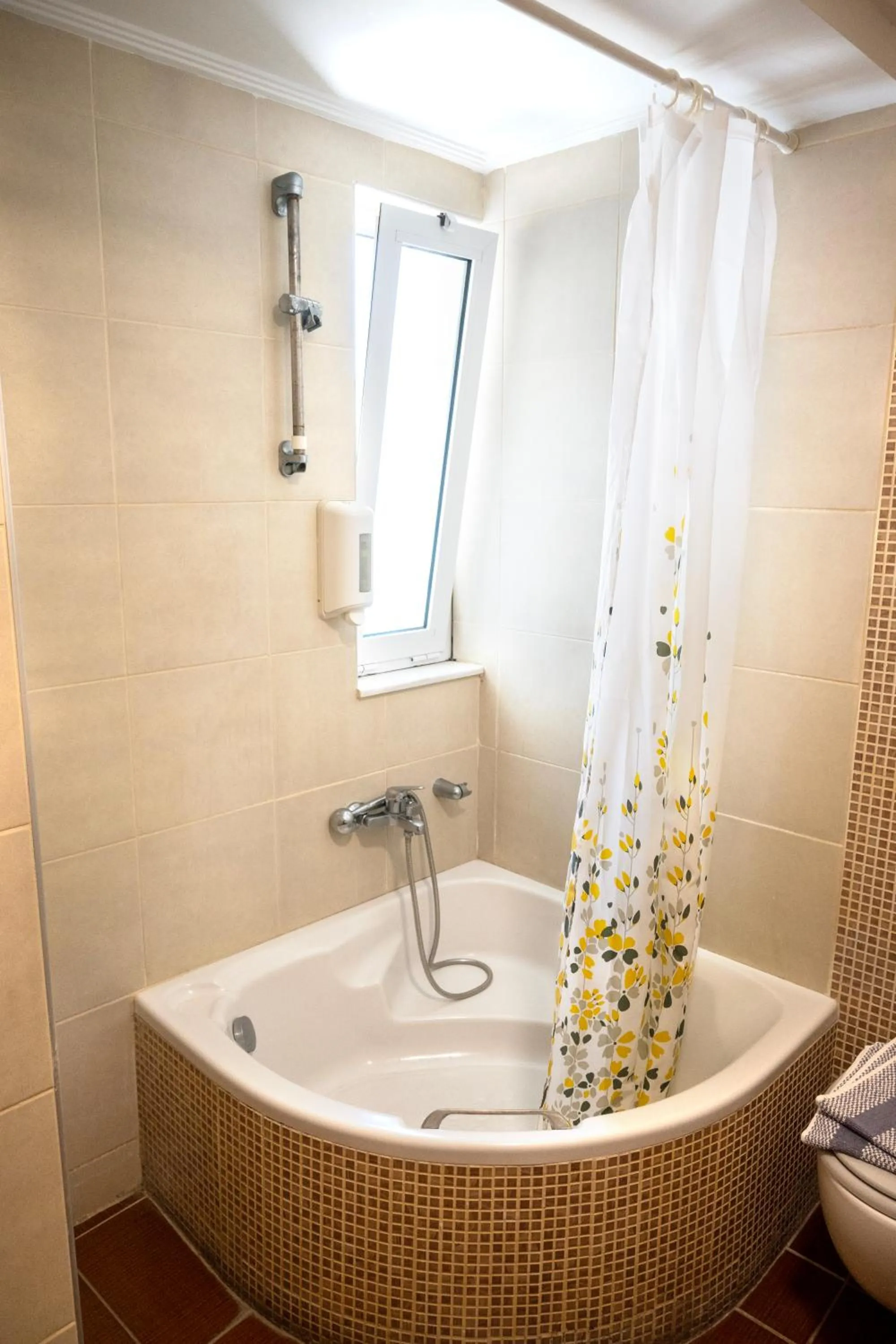 Bristol Sea View Apartments