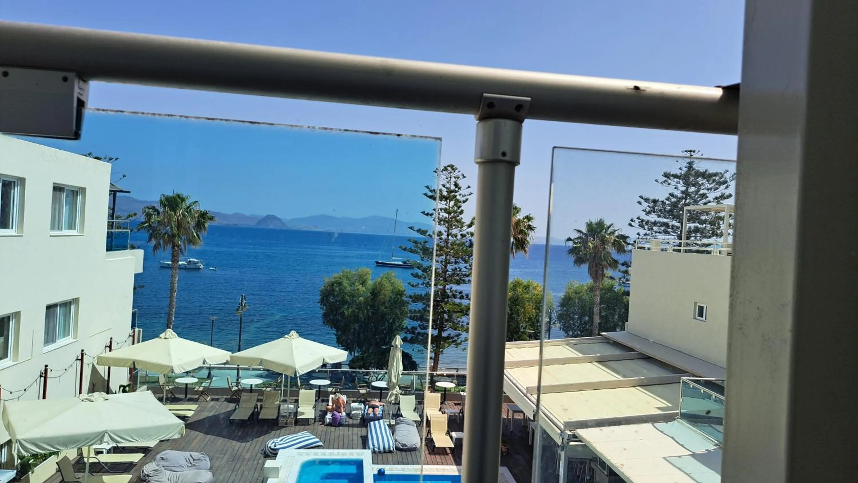 Bristol Sea View Apartments