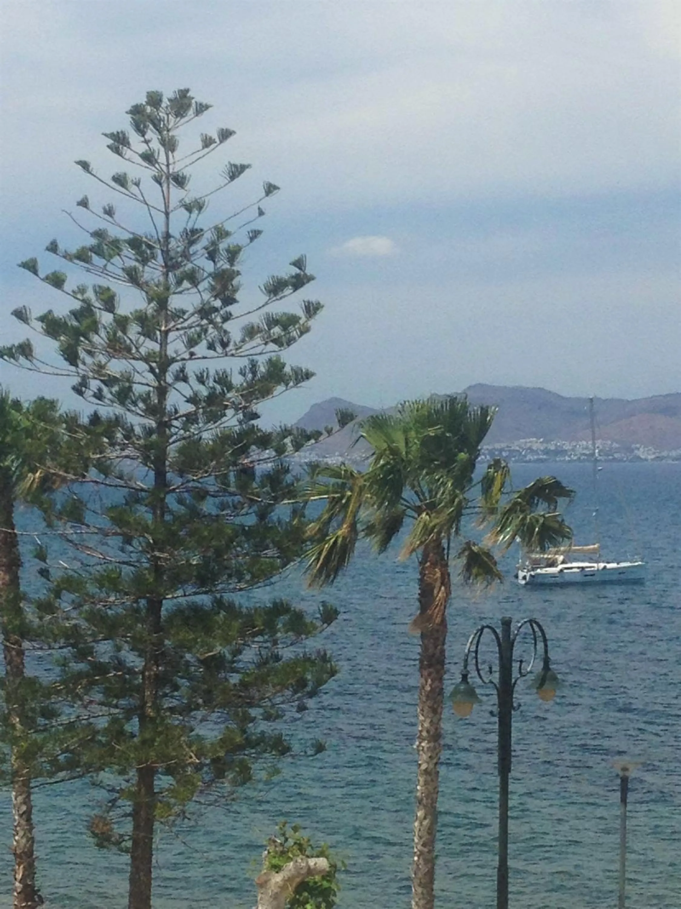 Day in Bristol Sea View Apartments