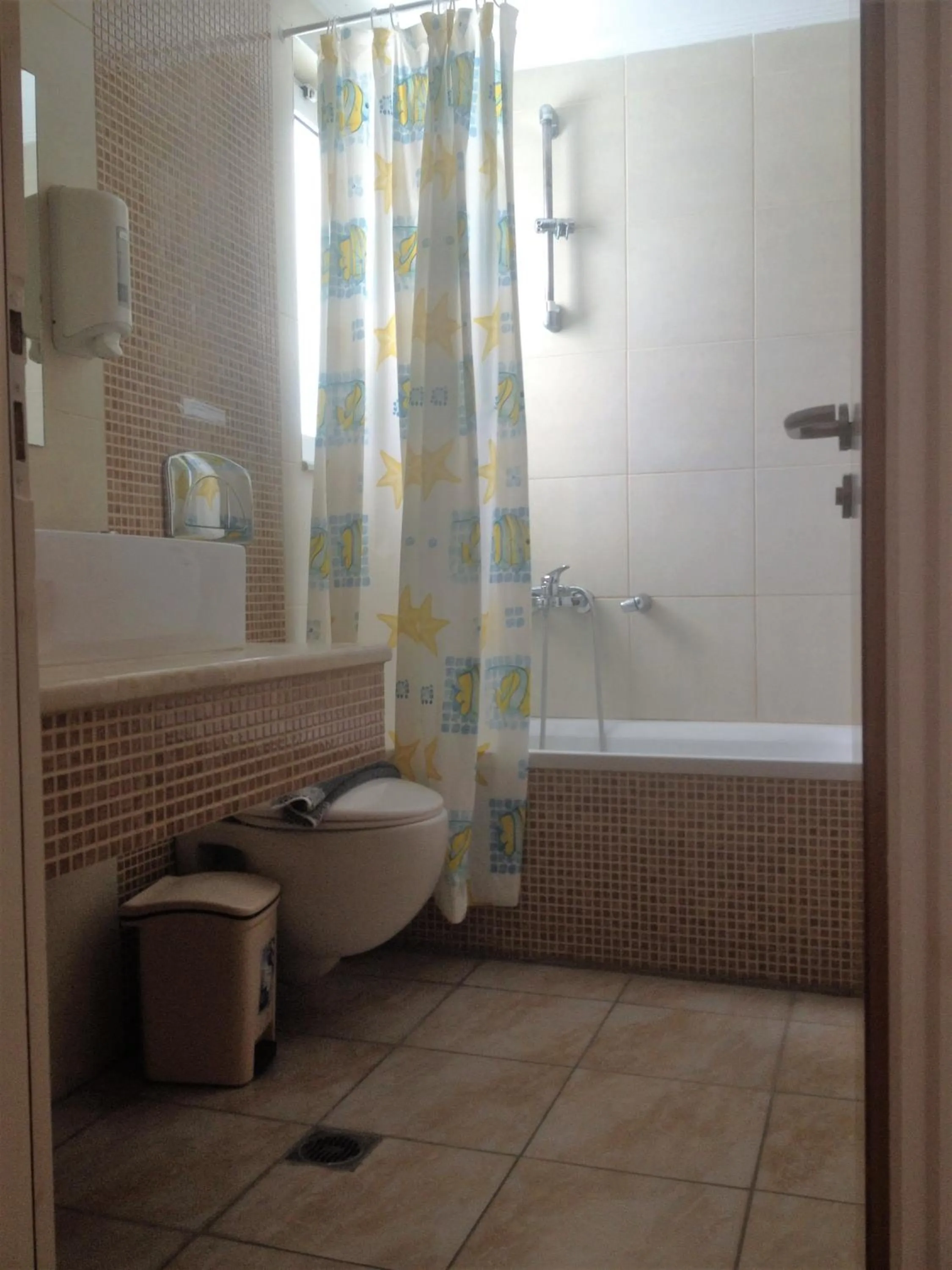 Bathroom in Bristol Sea View Apartments