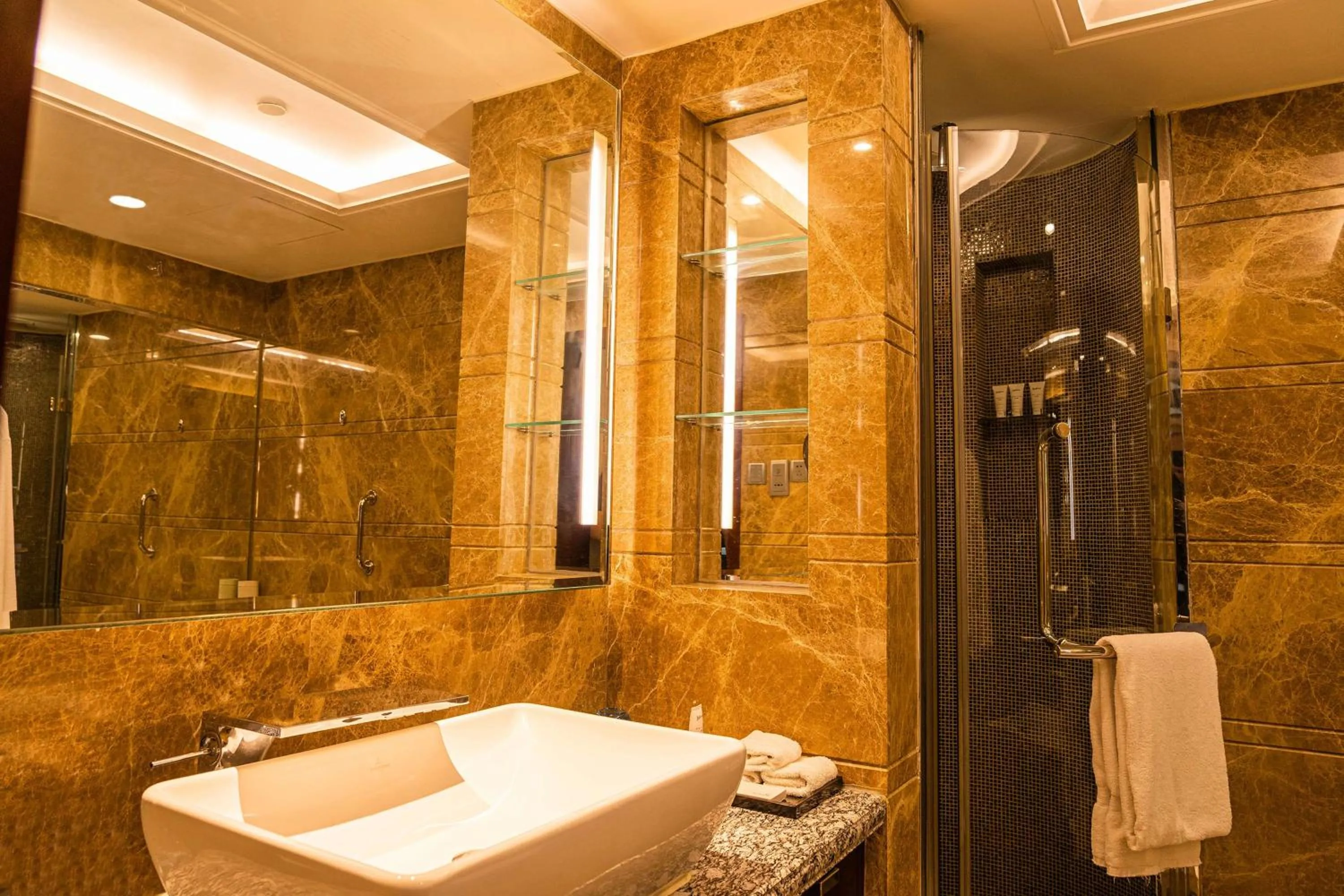 Bathroom in Radisson Tianjin