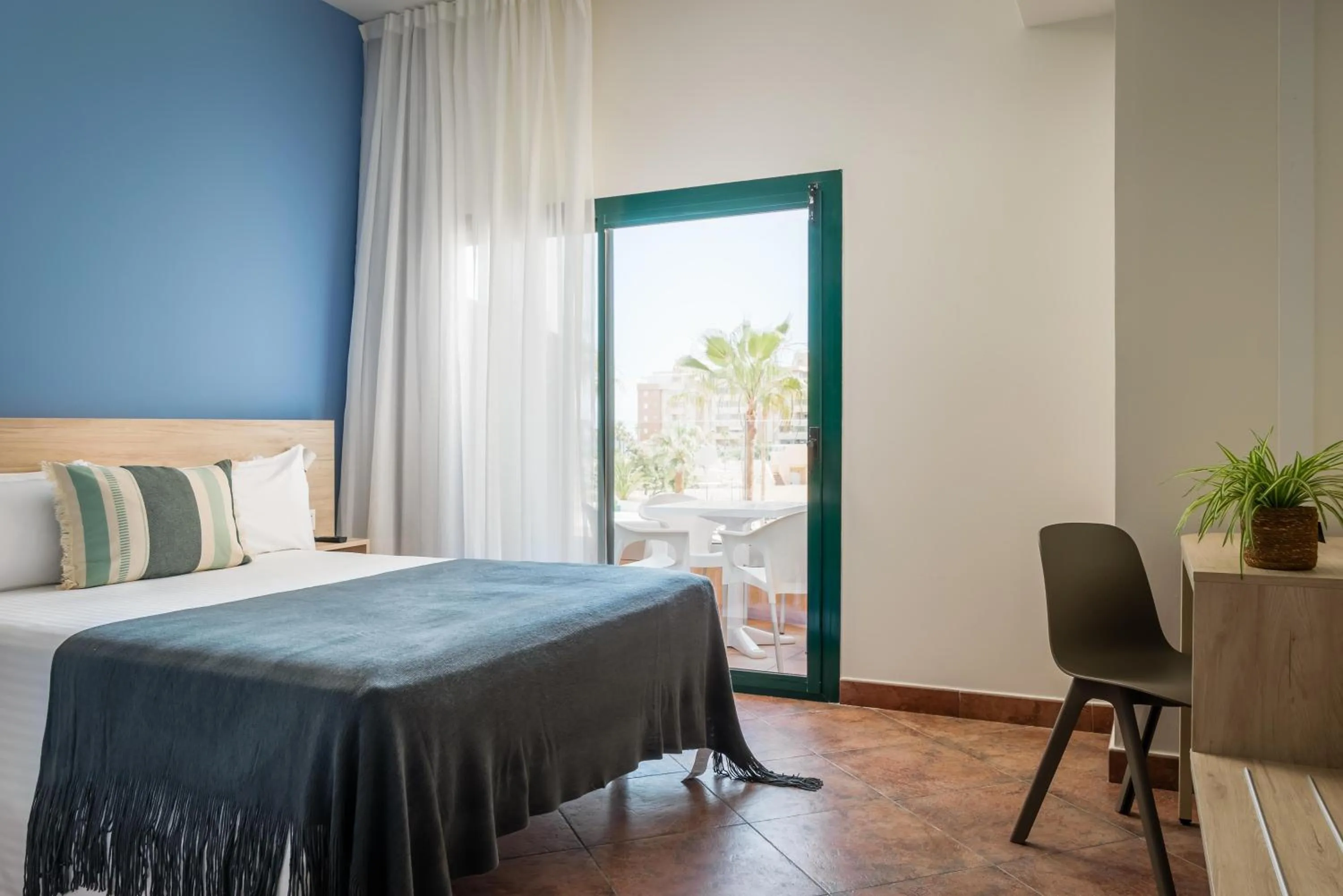 Photo of the whole room, Bed in ALEGRIA Colonial Mar Aquafun