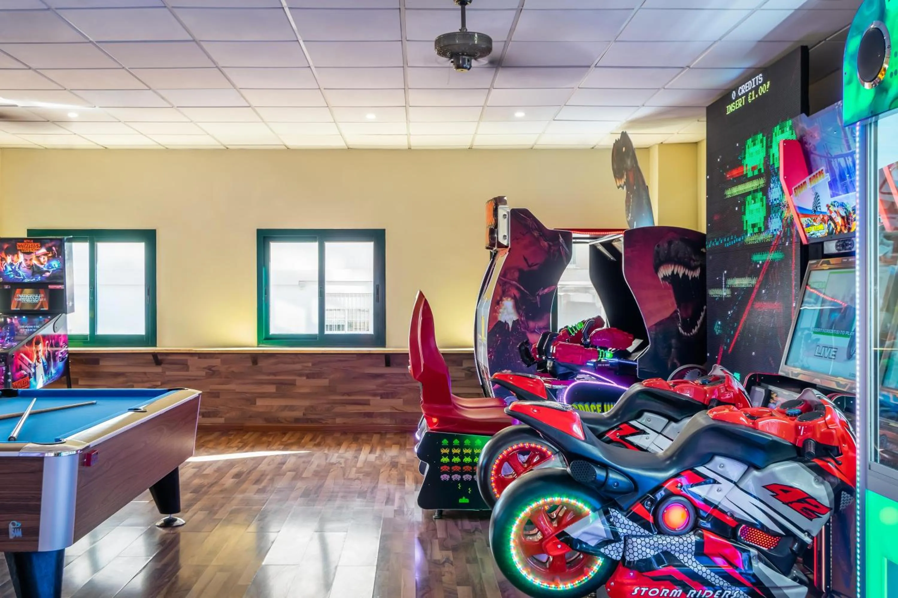 Activities in ALEGRIA Colonial Mar Aquafun