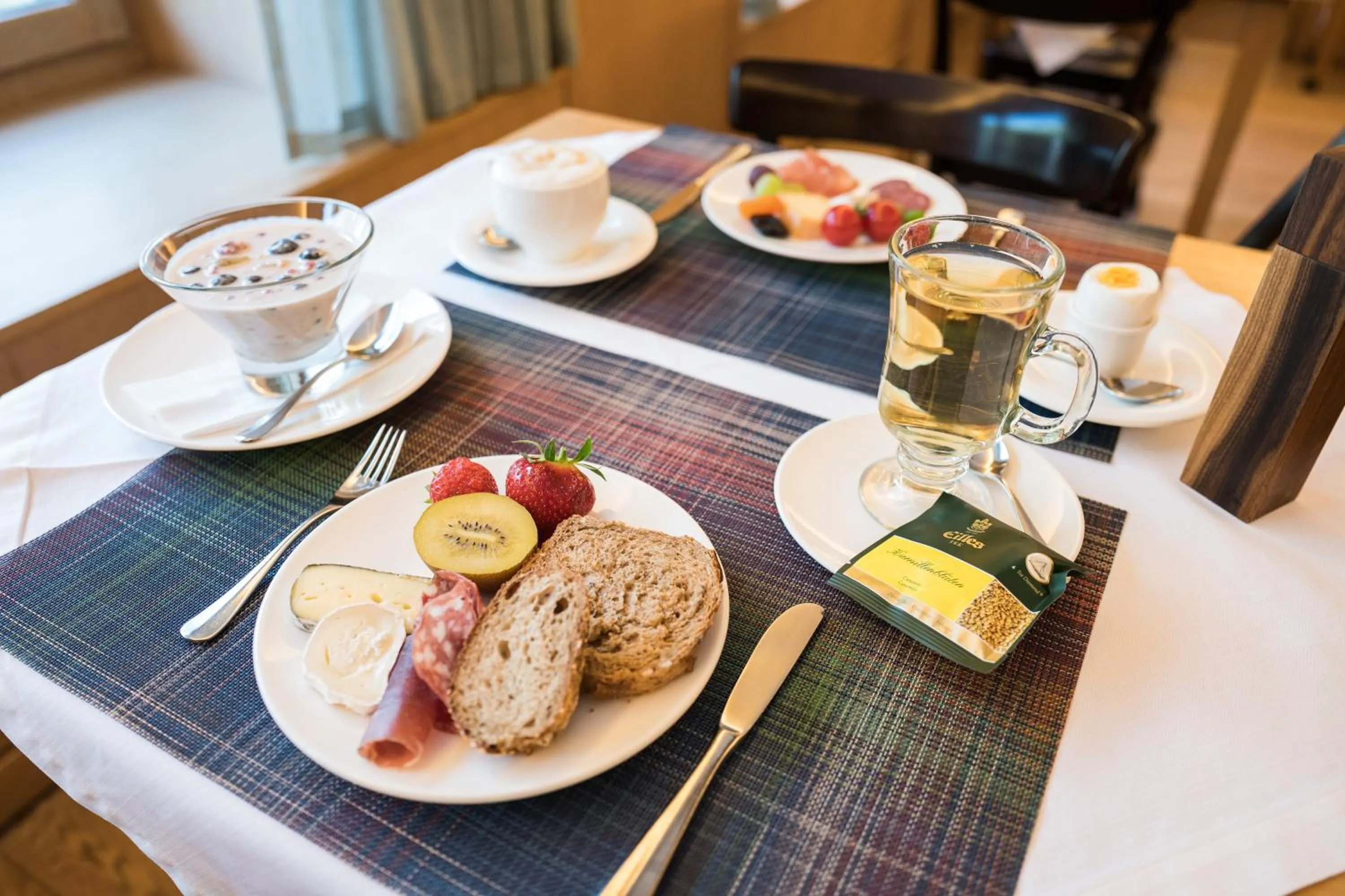 Breakfast in Hotel Alpina