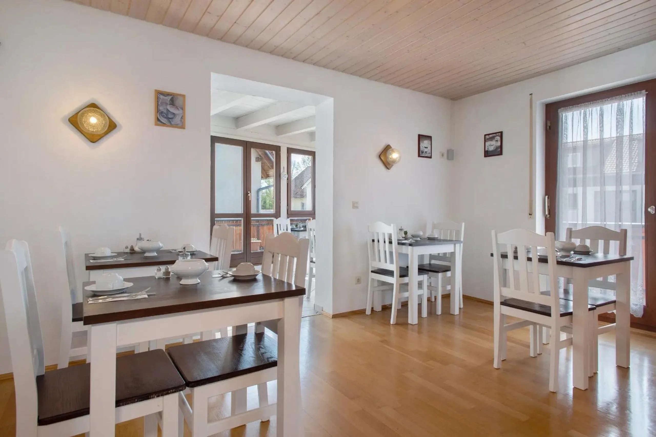 Property building in Hotel Garni Vitamari