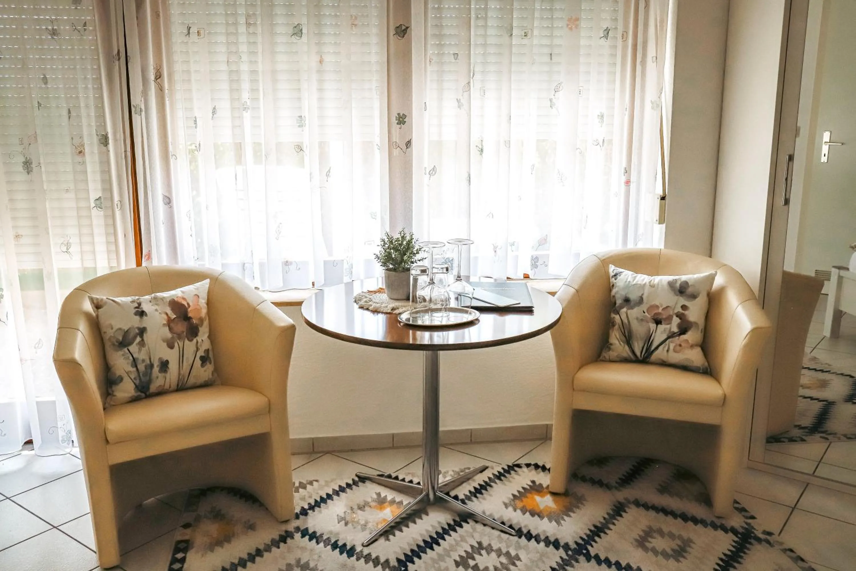 Property building in Hotel Garni Vitamari