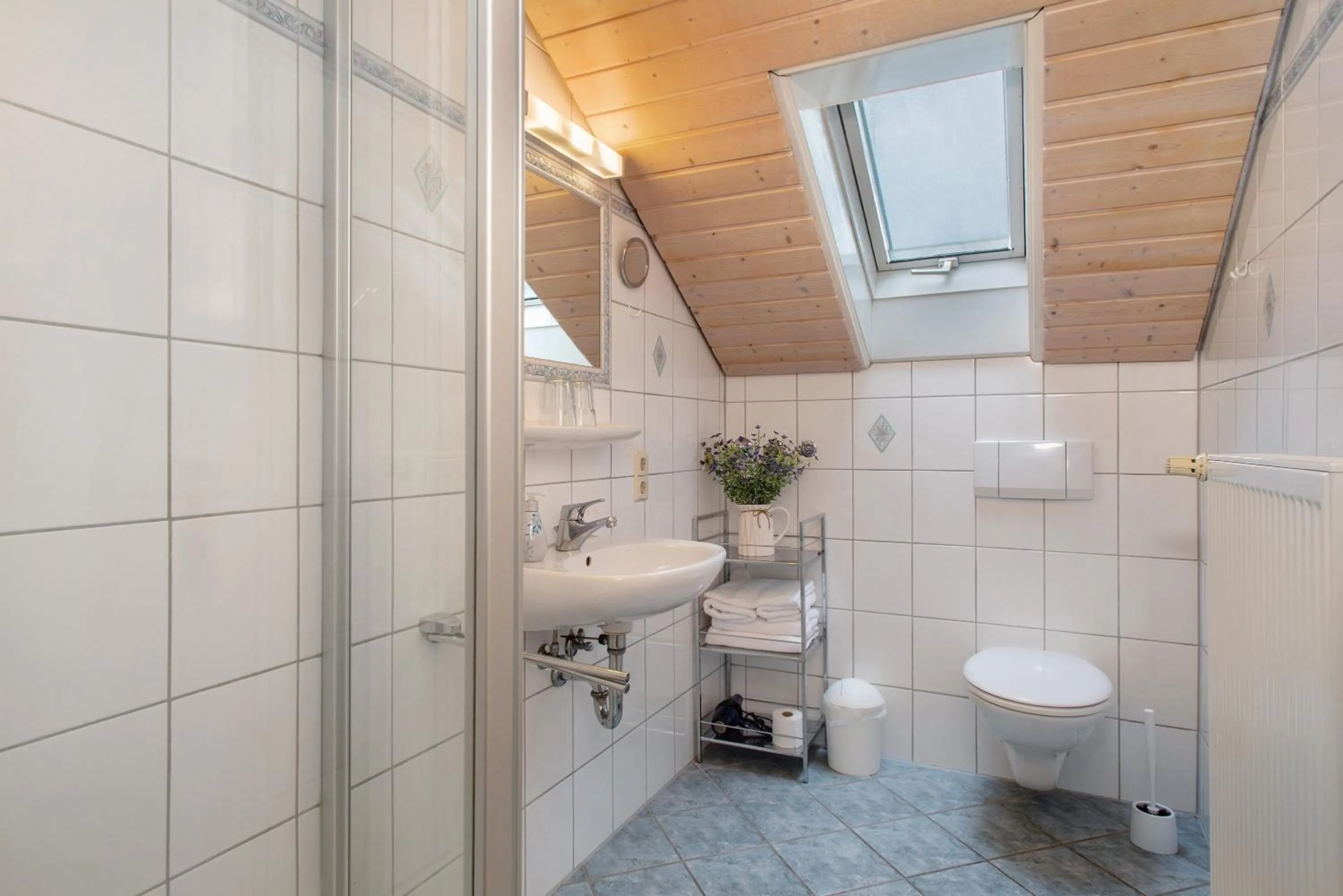 Bathroom in Hotel Garni Vitamari