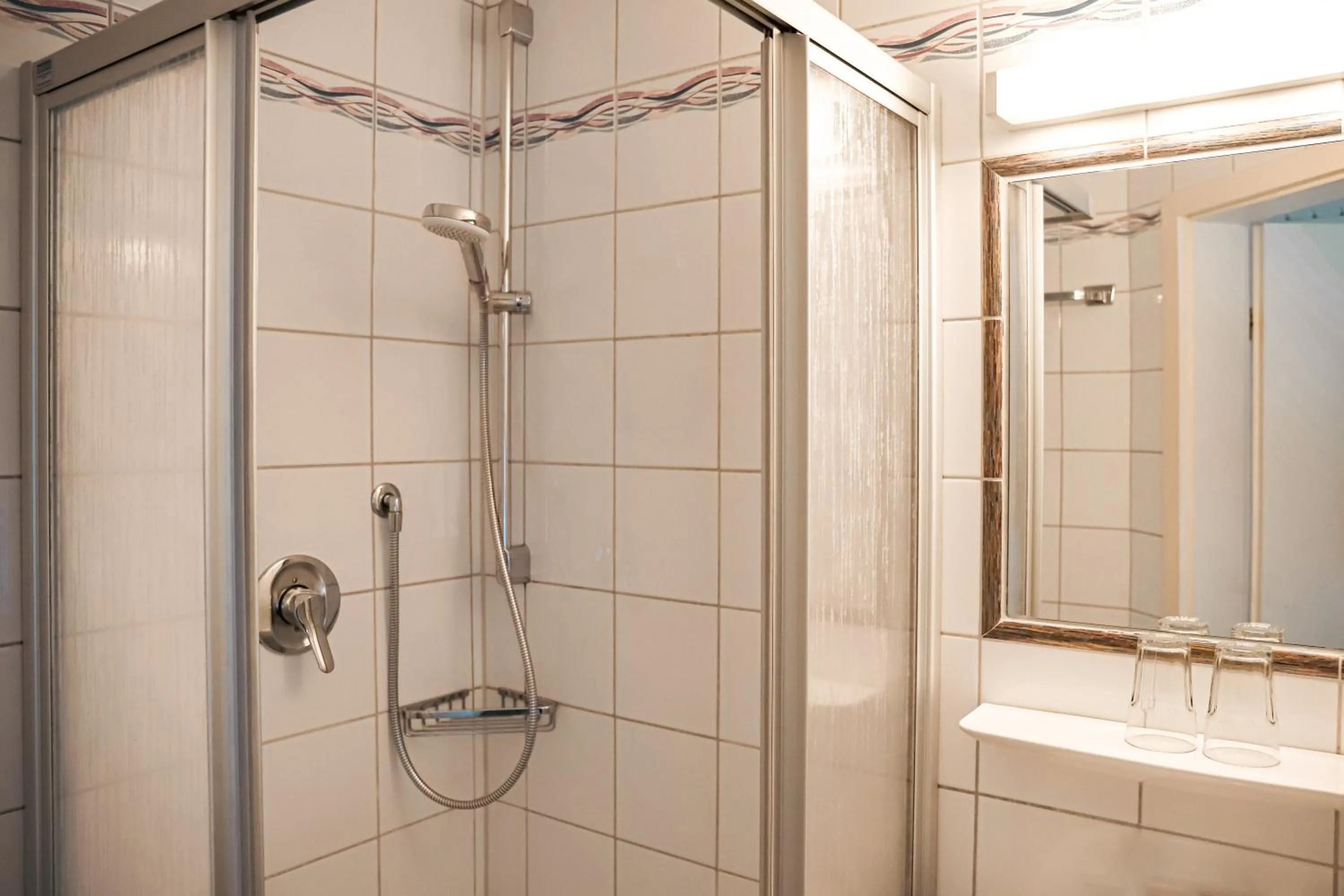 Bathroom in Hotel Garni Vitamari