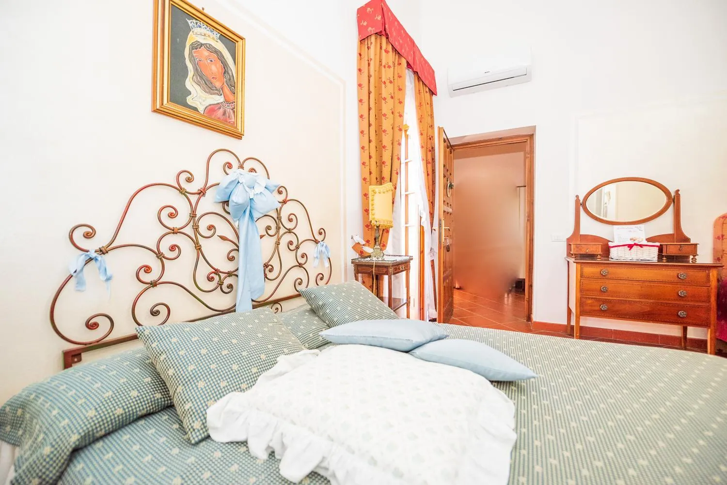 Bed in Villa Ida Bed & Breakfast