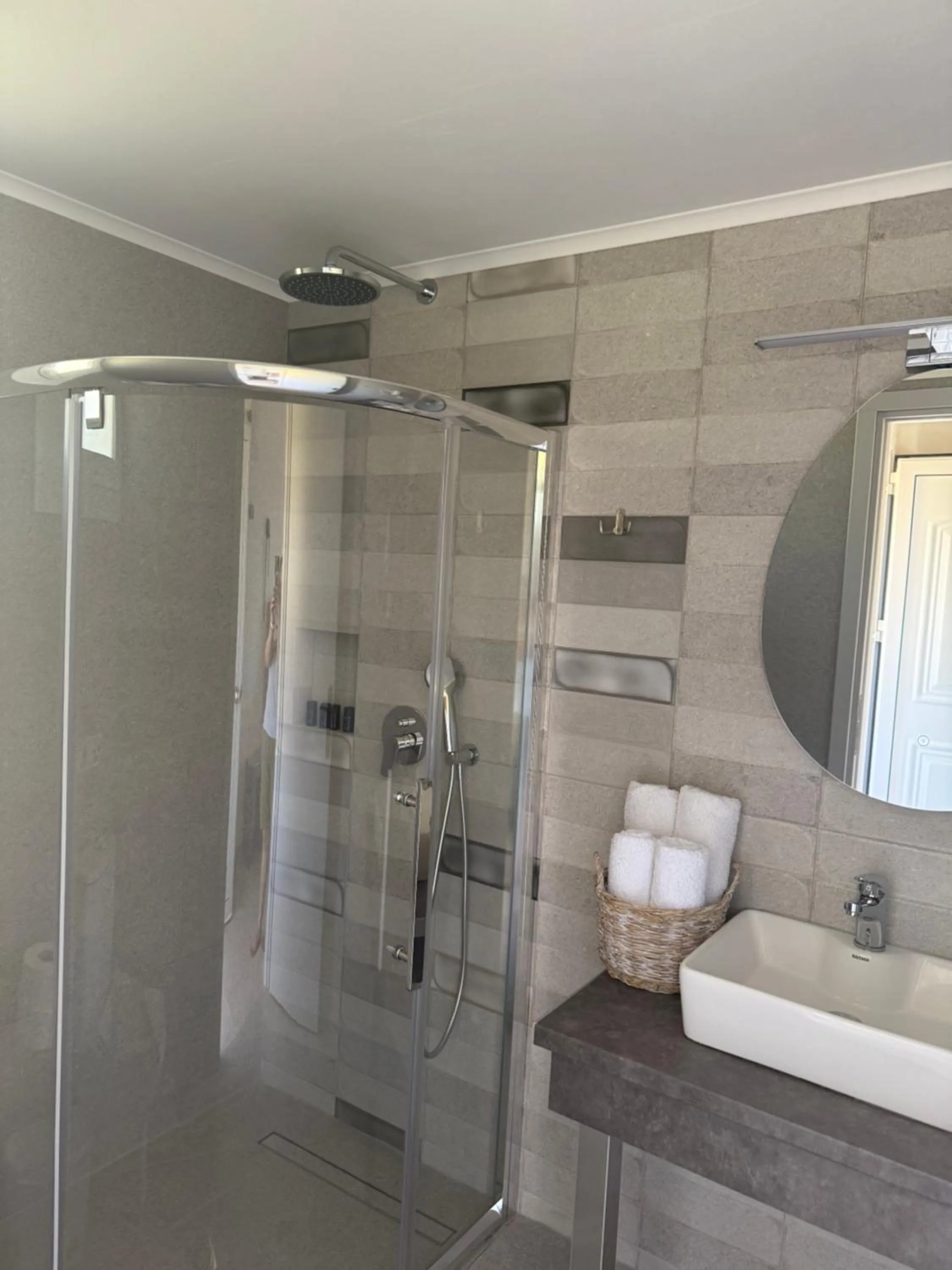 Bathroom in Leonidas Resort