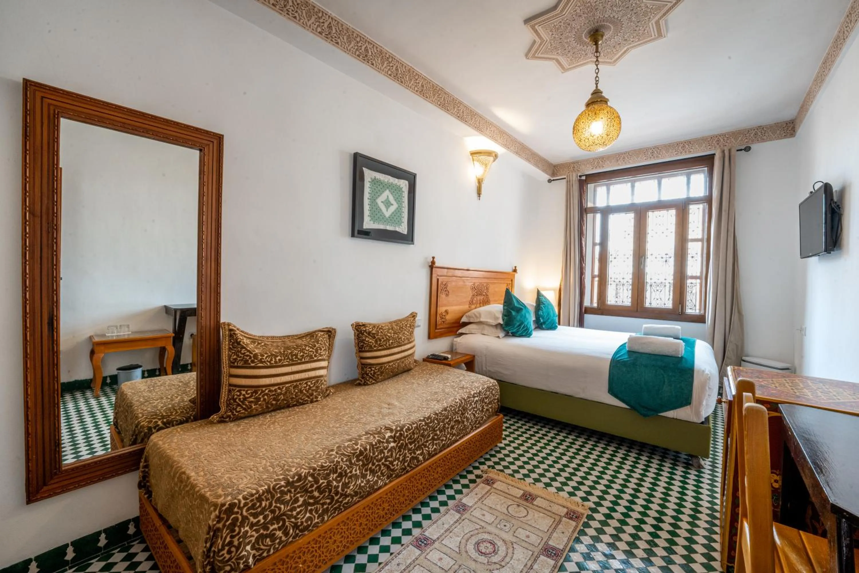 Photo of the whole room, Bed in Dar D'or Fes