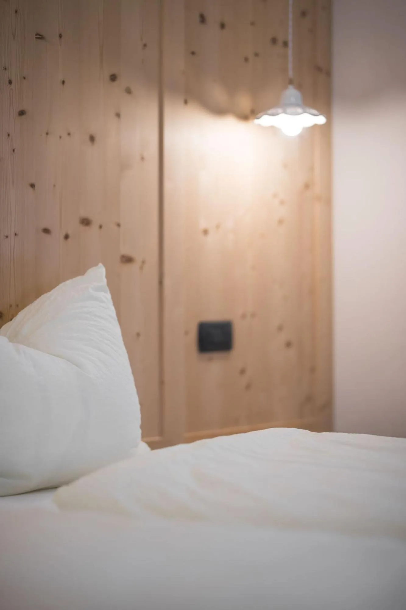 Bed in Emma Historic Hotel