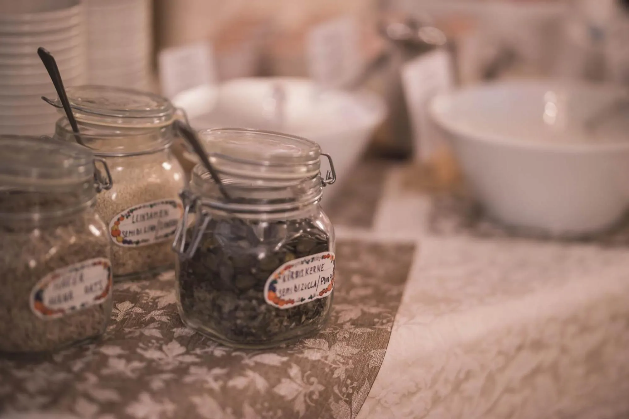 Breakfast in Emma Historic Hotel