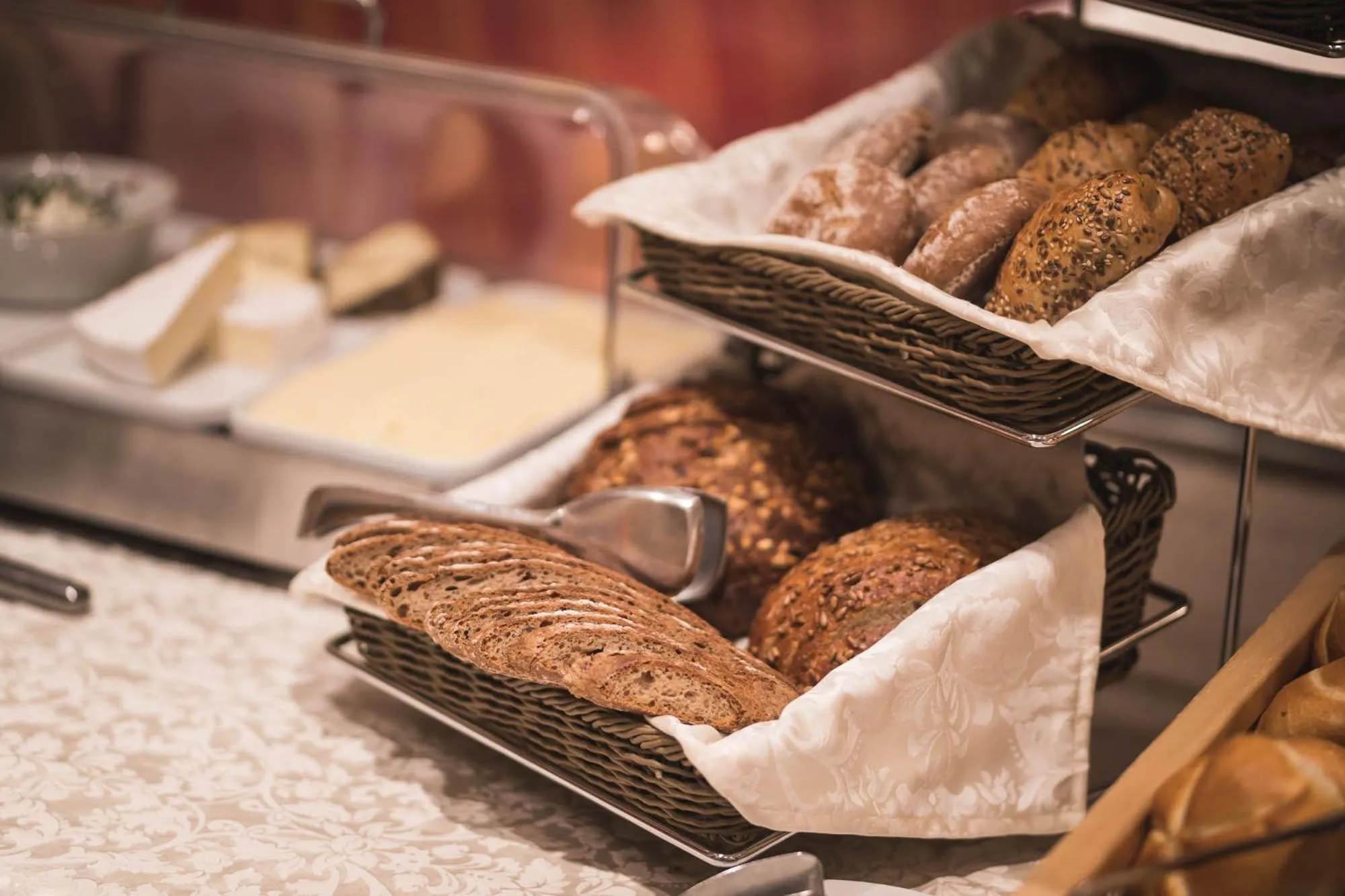 Breakfast in Emma Historic Hotel