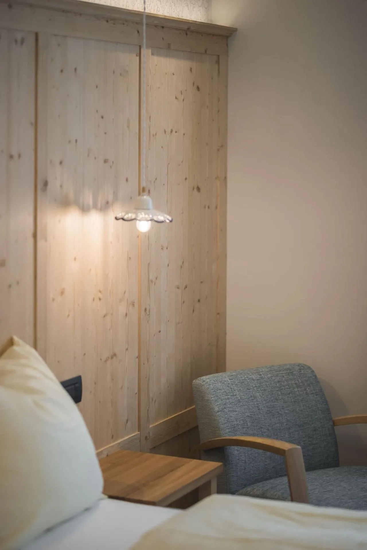 Bed in Emma Historic Hotel