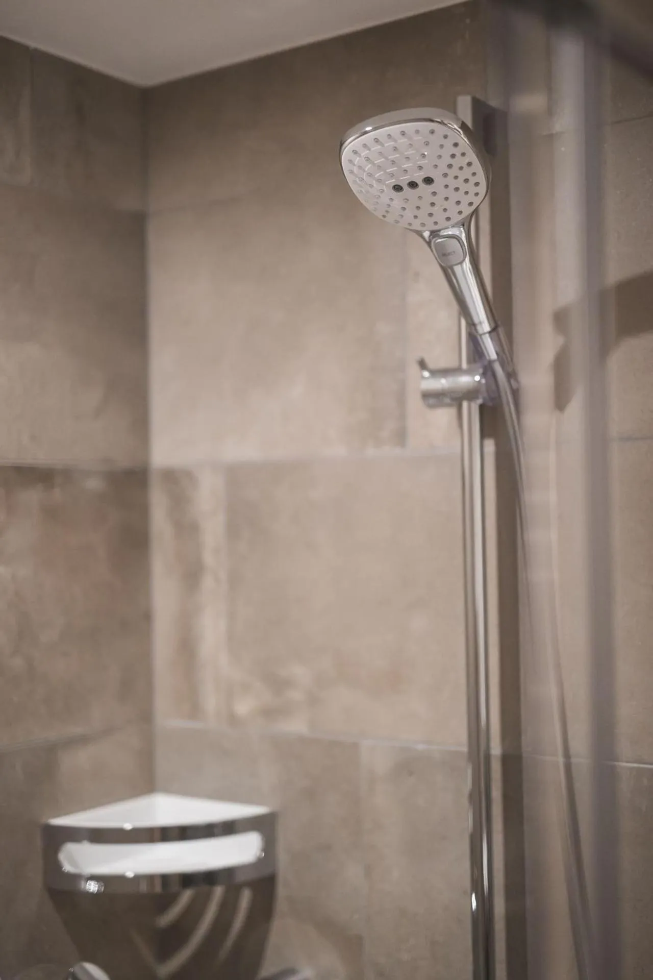 Bathroom in Emma Historic Hotel