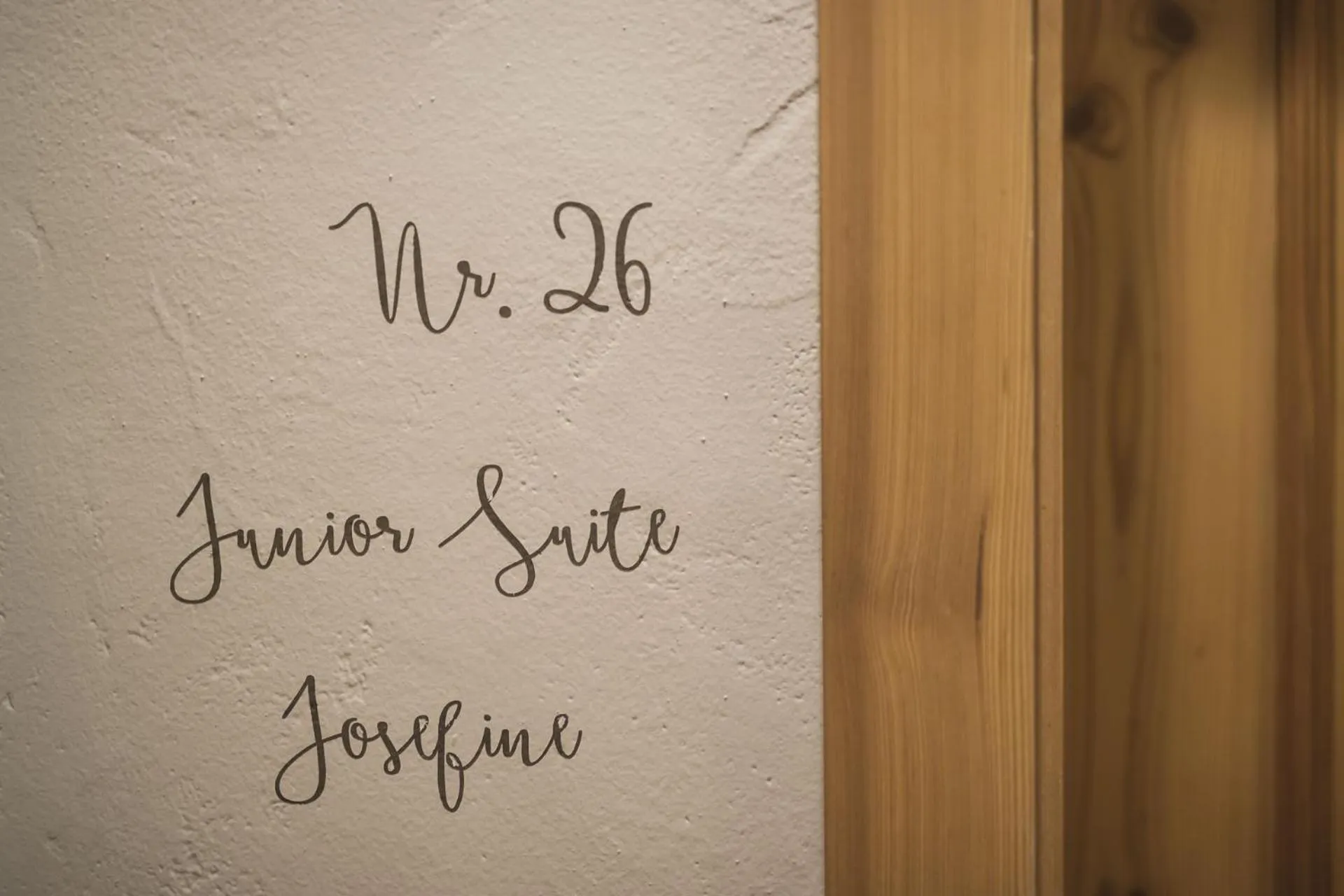 Decorative detail in Emma Historic Hotel