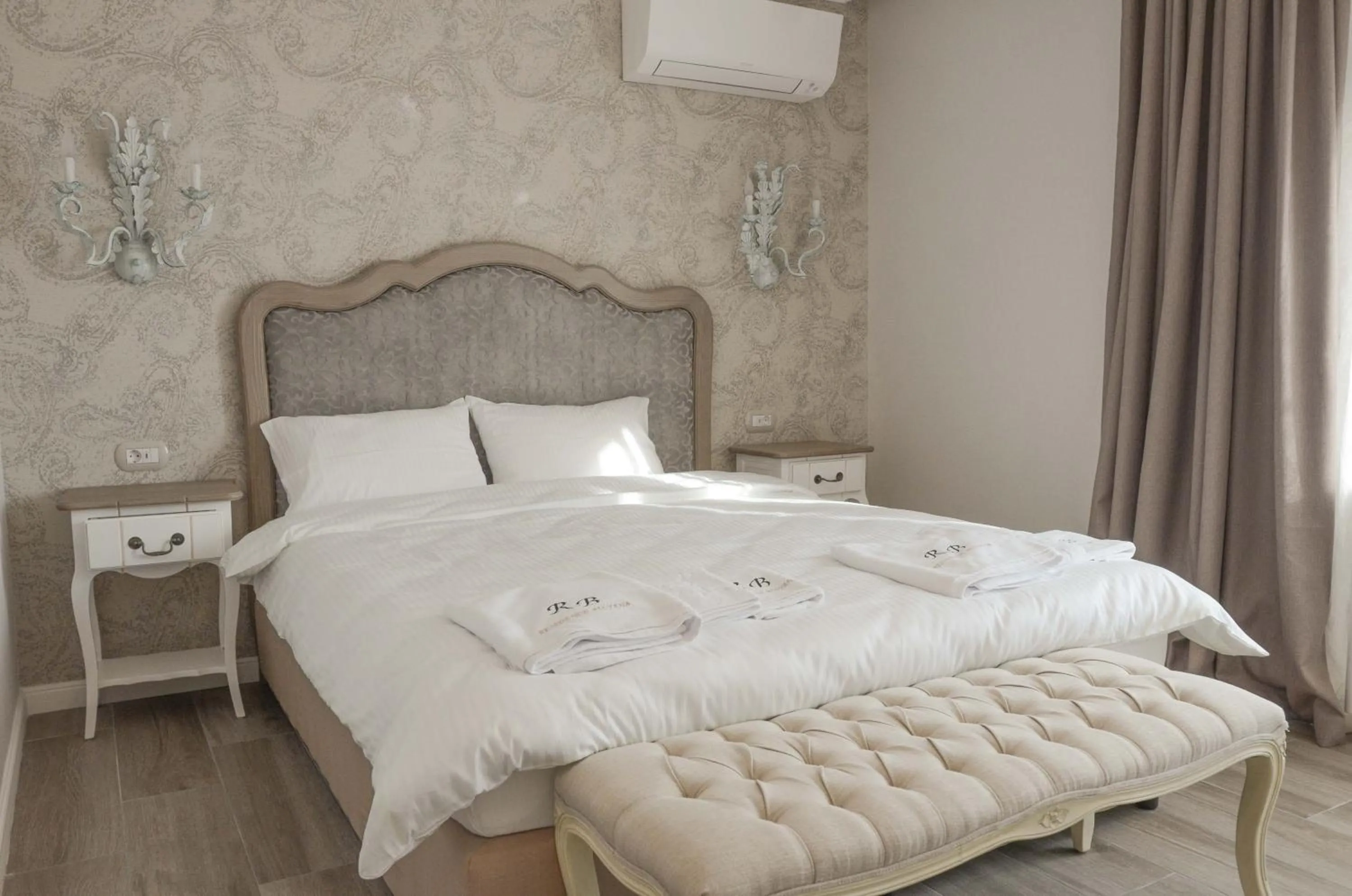 Bed in Residence Bilyana