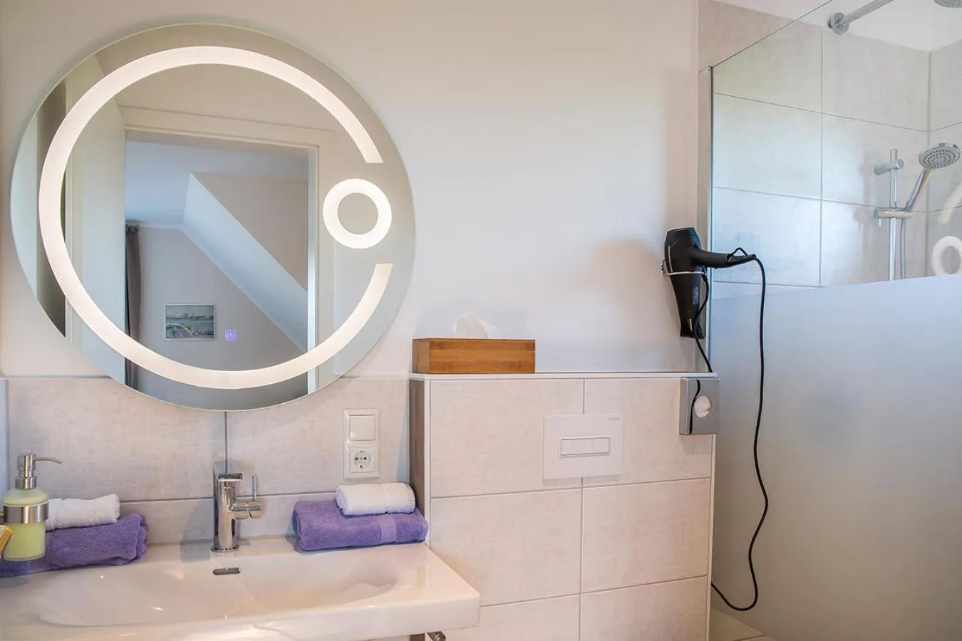 Shower in Hotel Schmid's Landhaus