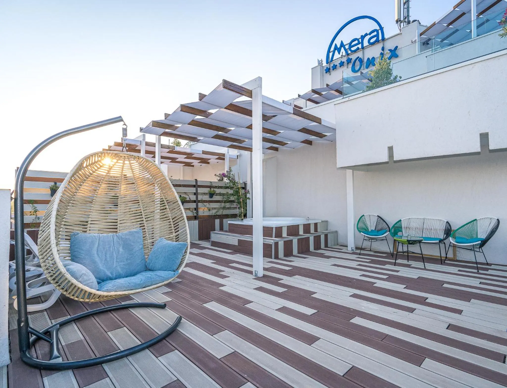 Balcony/Terrace in Mera Onix