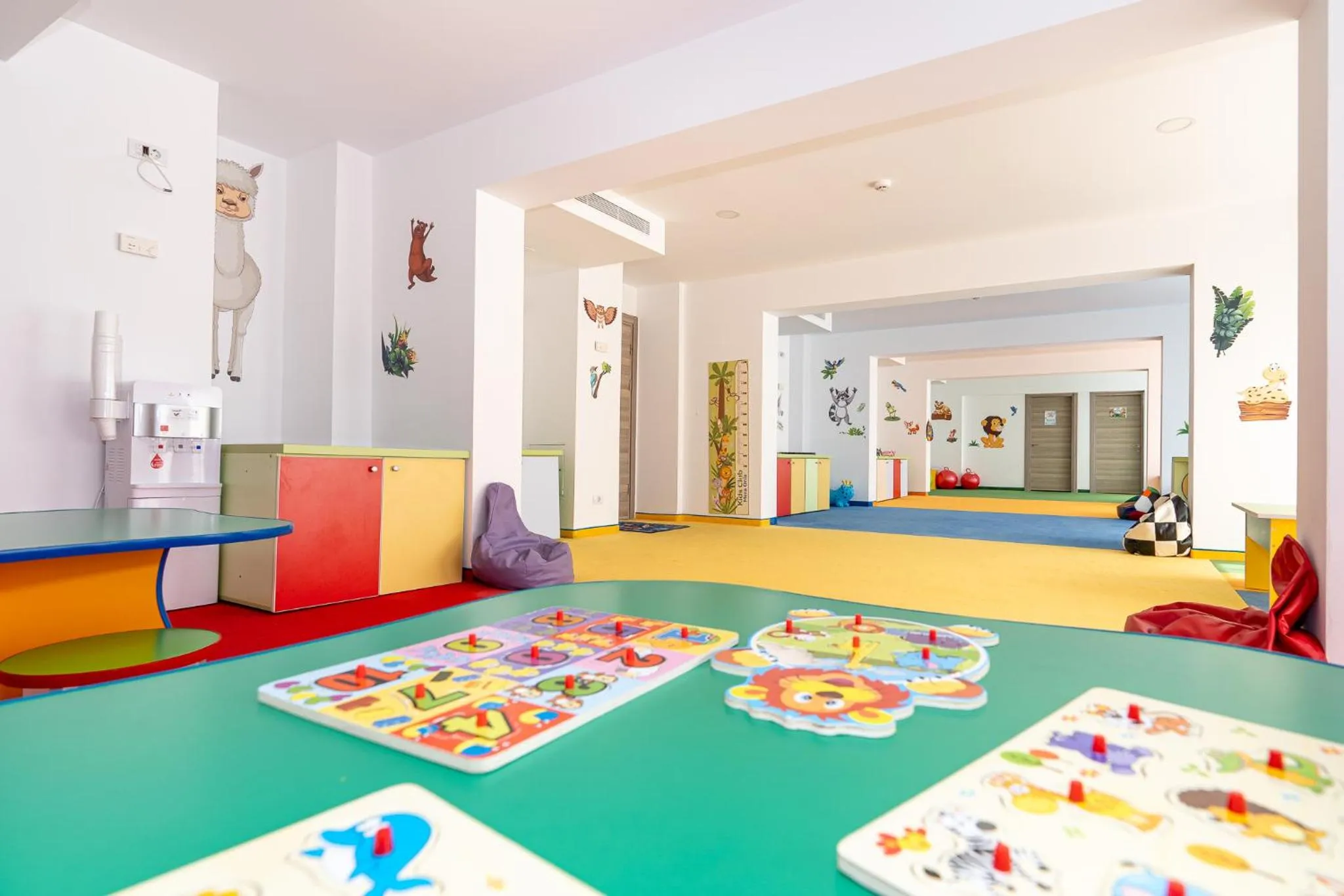 Property building in Mera Onix