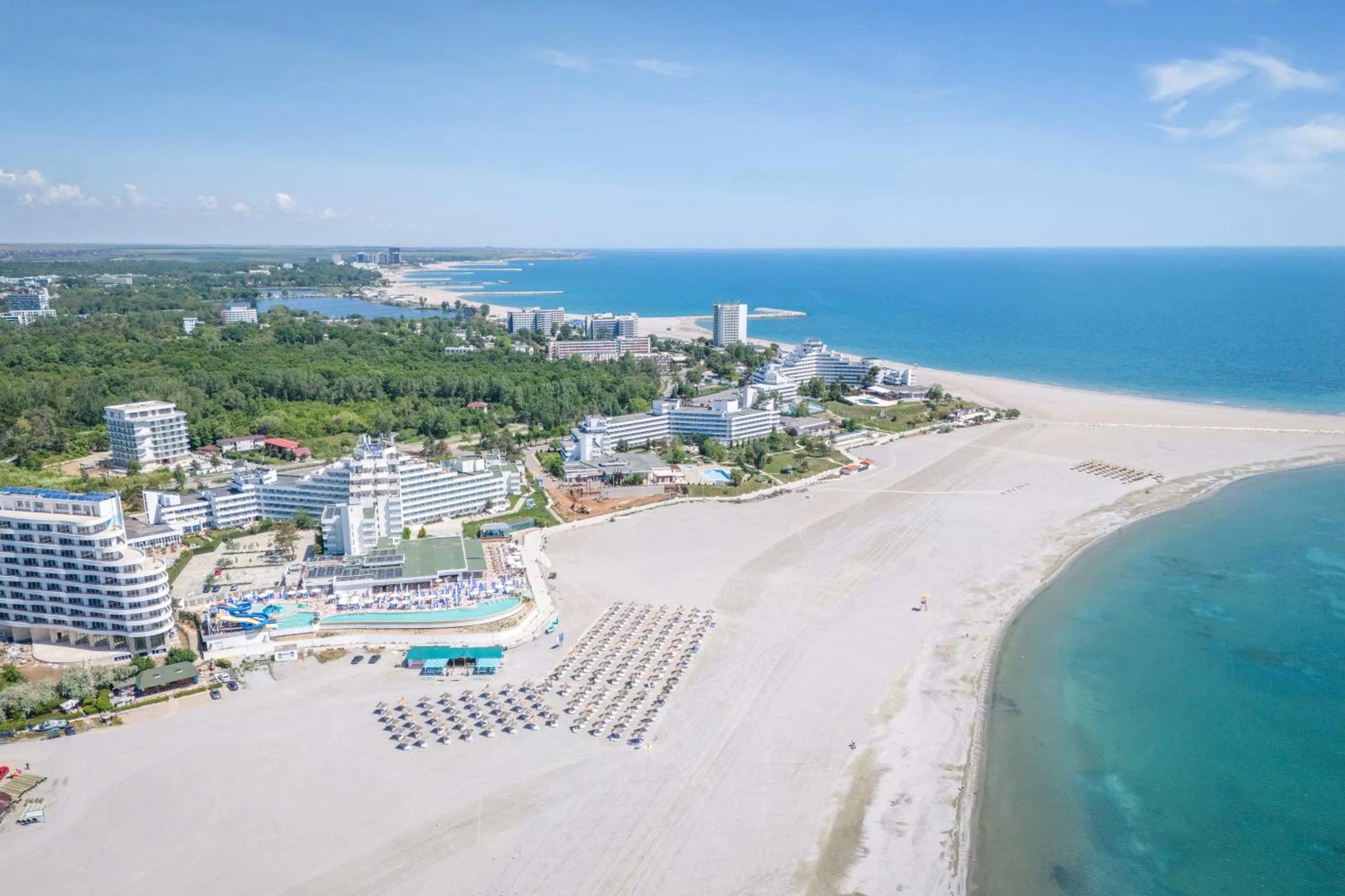 Property building in Mera Onix