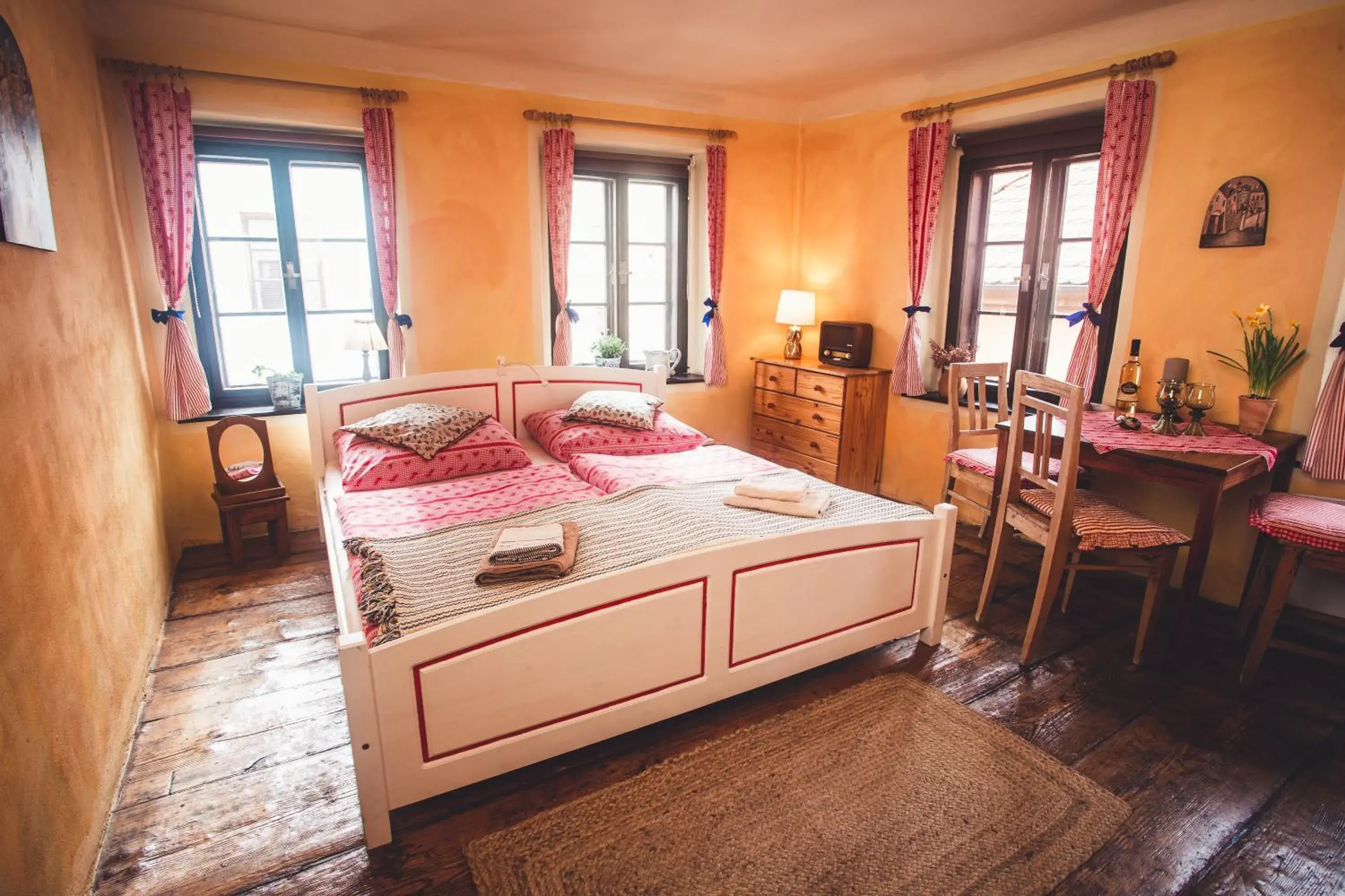 Triple Room in Pension Cert a Kaca Triple Room in Pension Cert a Kaca
