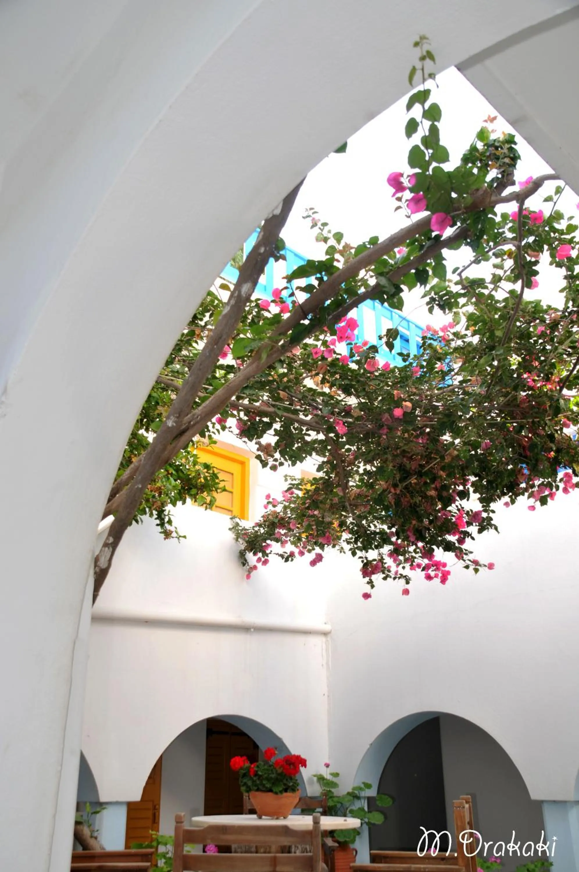 Facade/entrance in Aegean Village