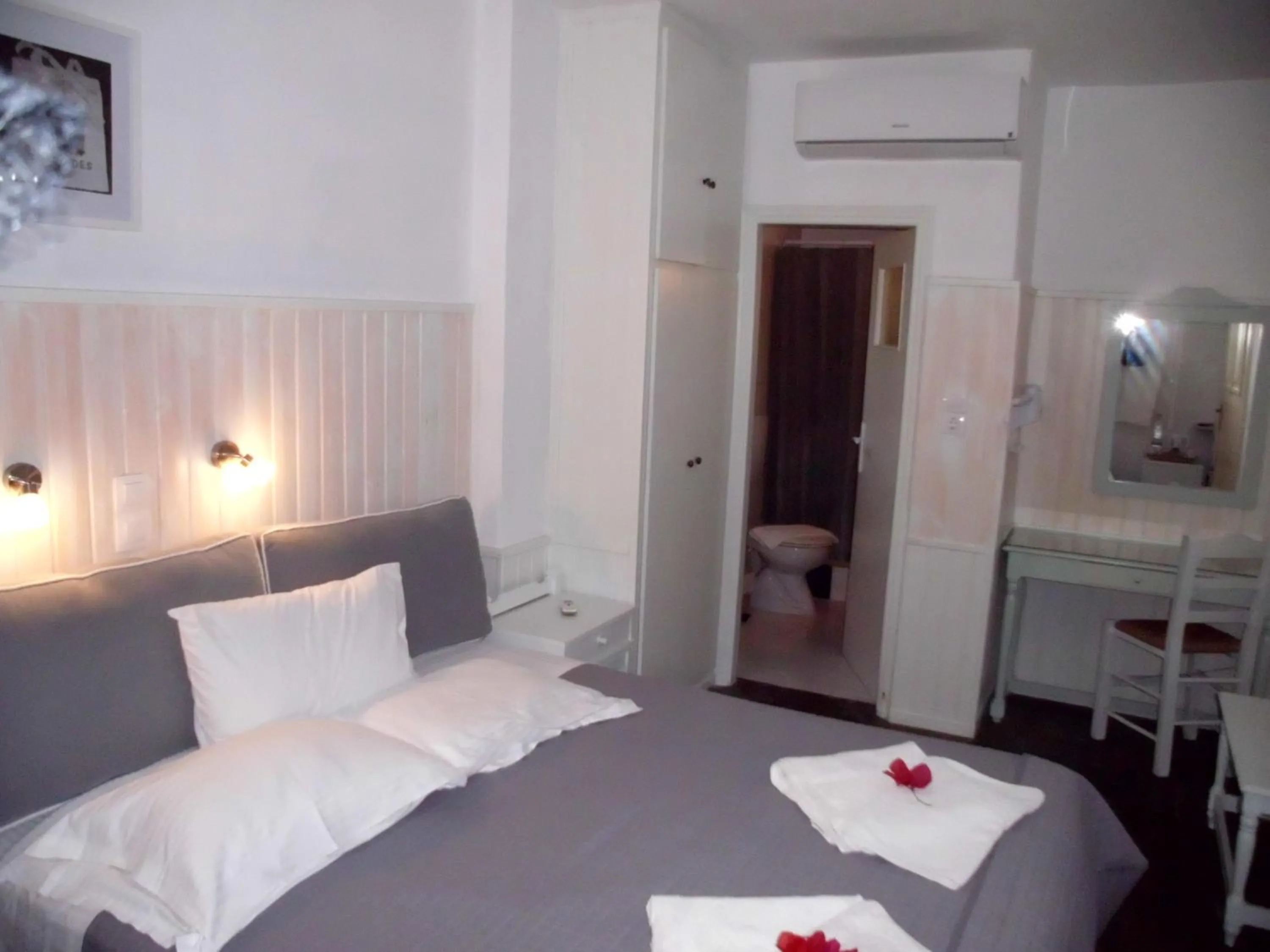 Bedroom, Bed in Aegean Village