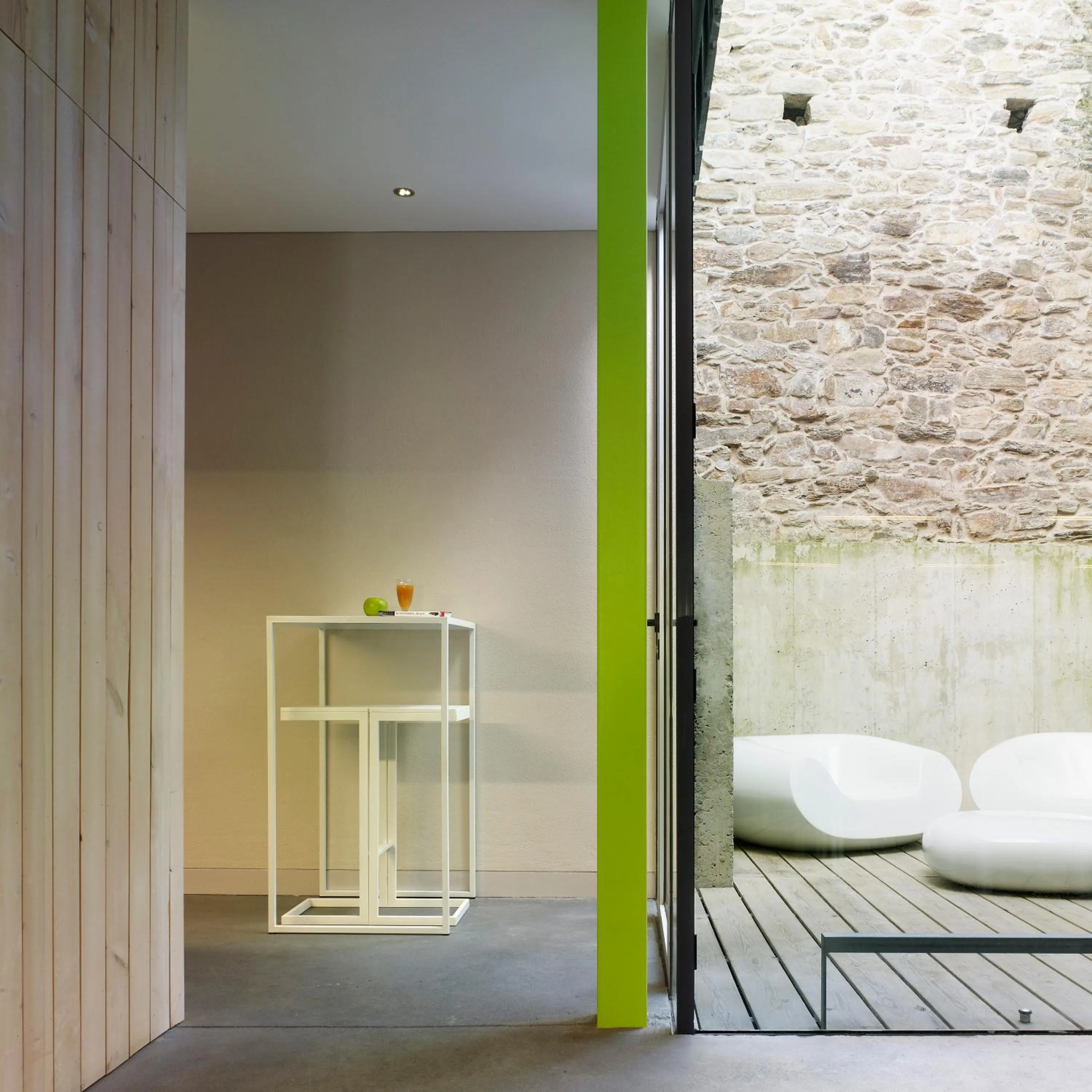 Balcony/Terrace in Moure Hotel