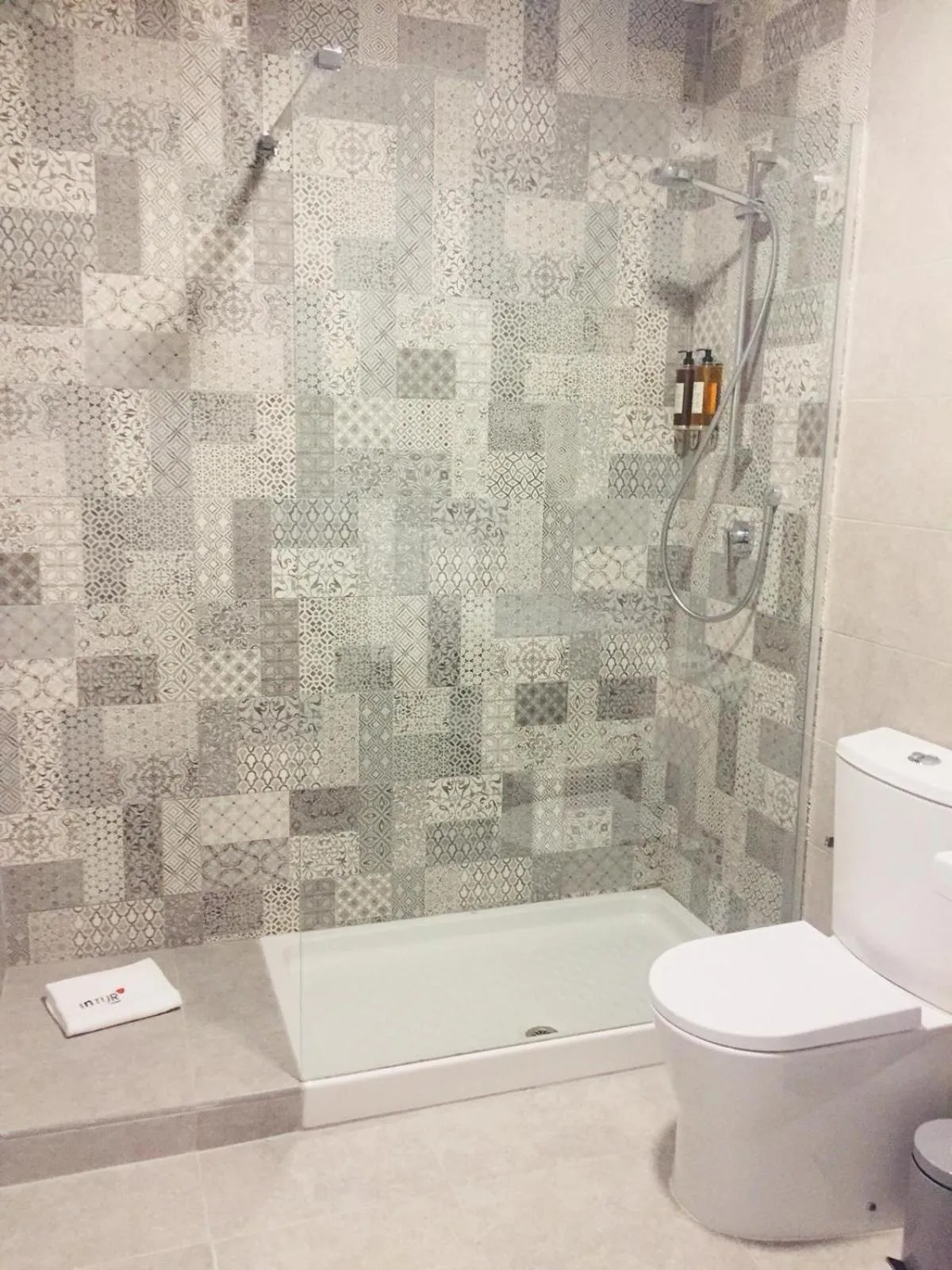 Bathroom in Apartamentos Core Suite Sevilla