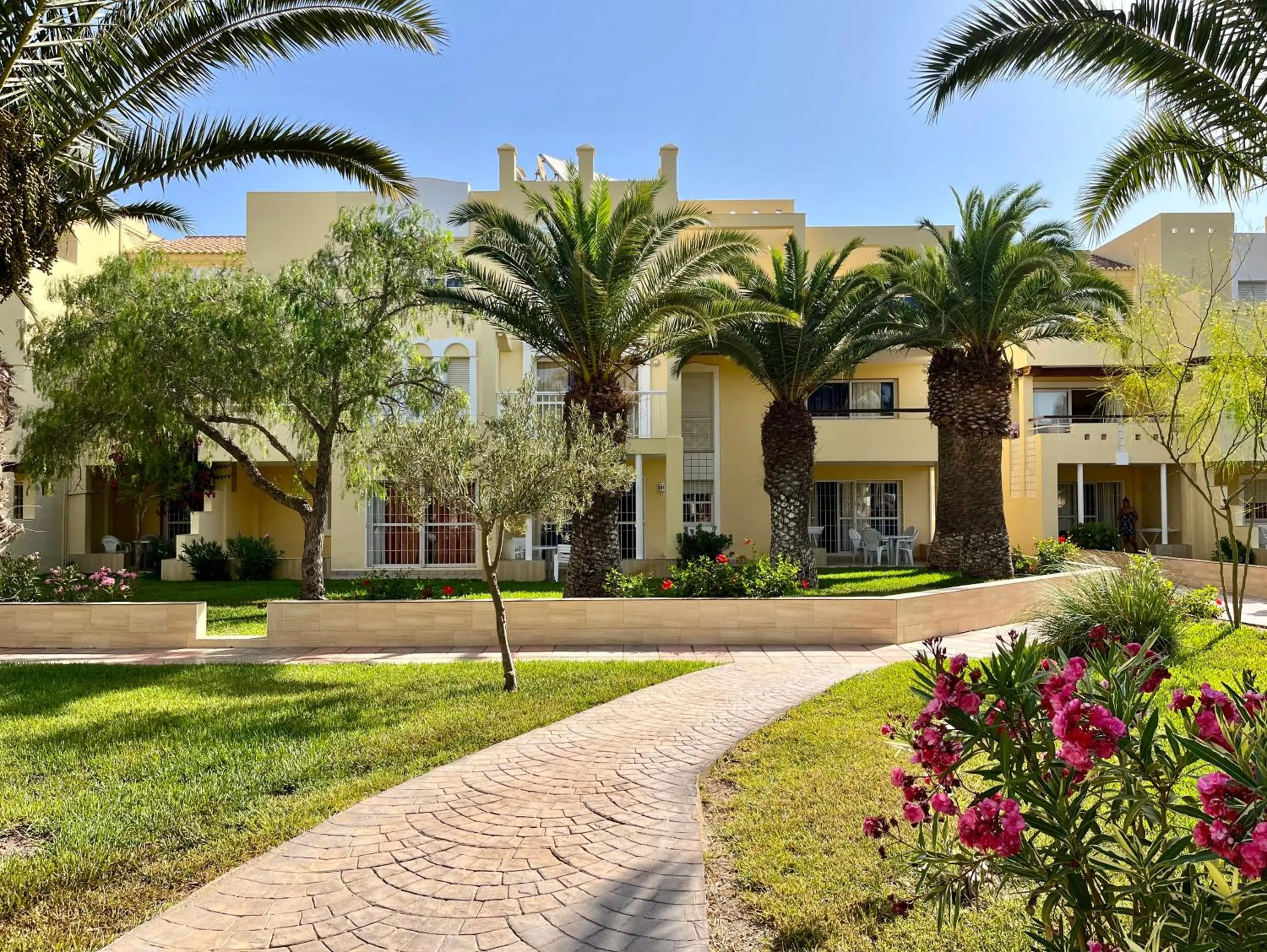 Property building in Apartamentos Moguima