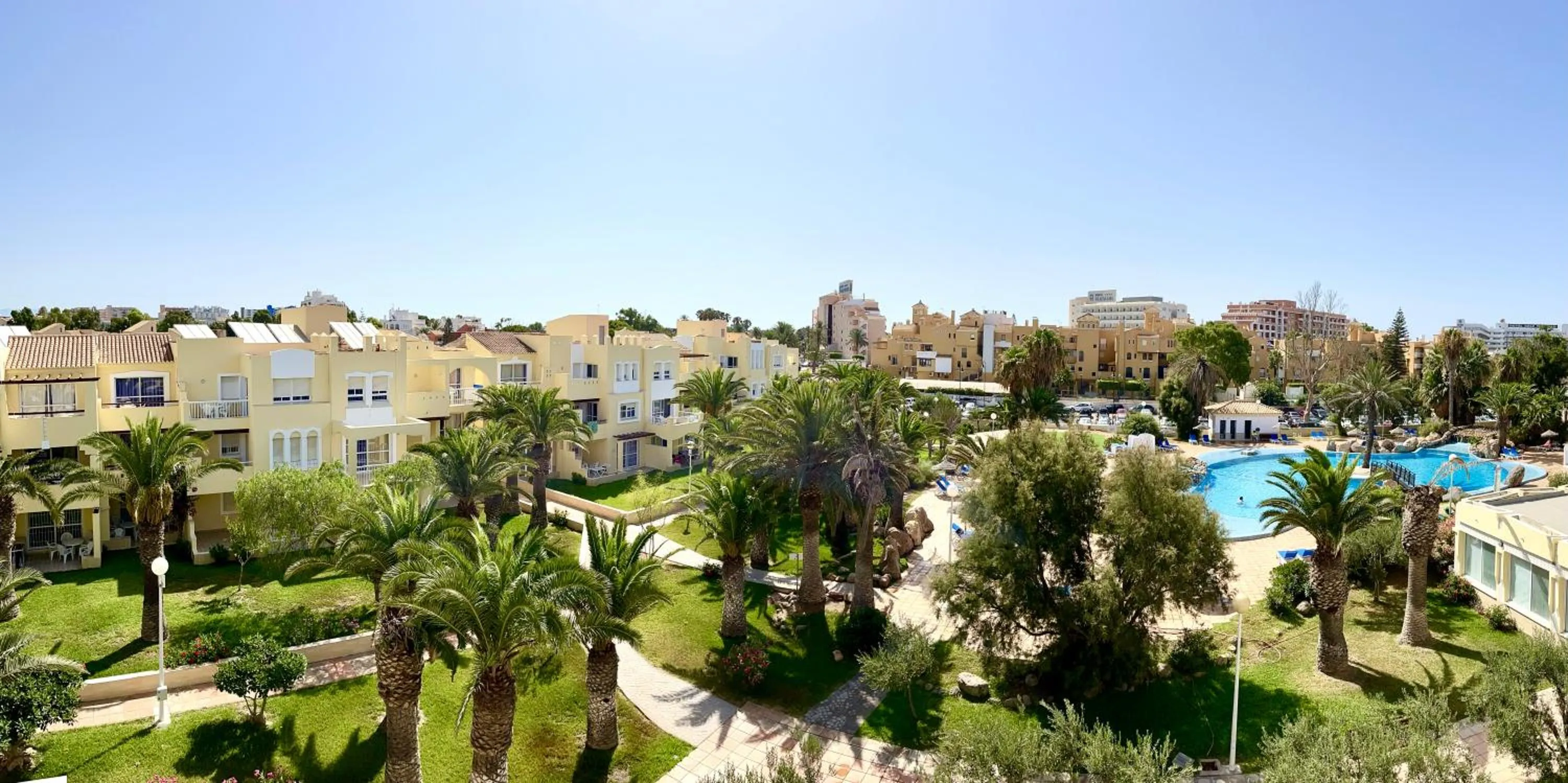 Garden view in Apartamentos Moguima