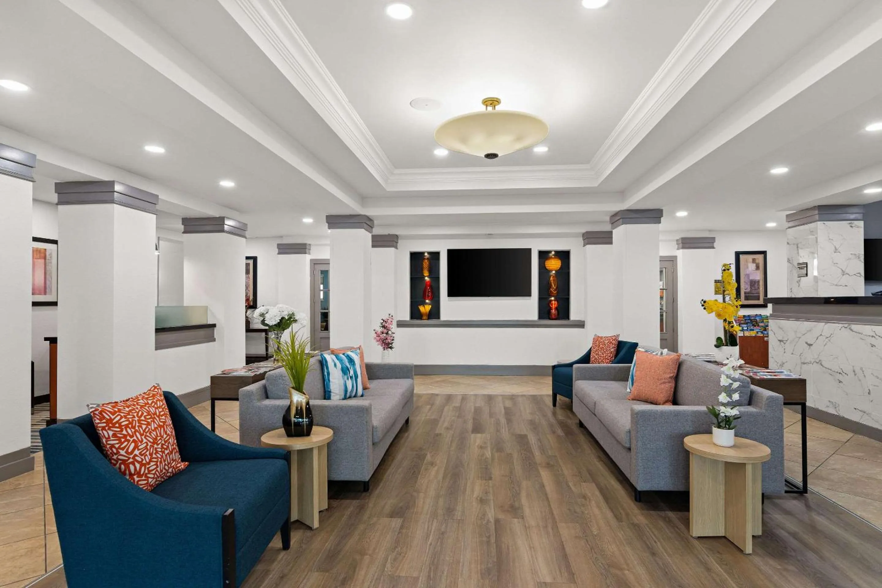 Lobby or reception in Comfort Suites Vero Beach I-95