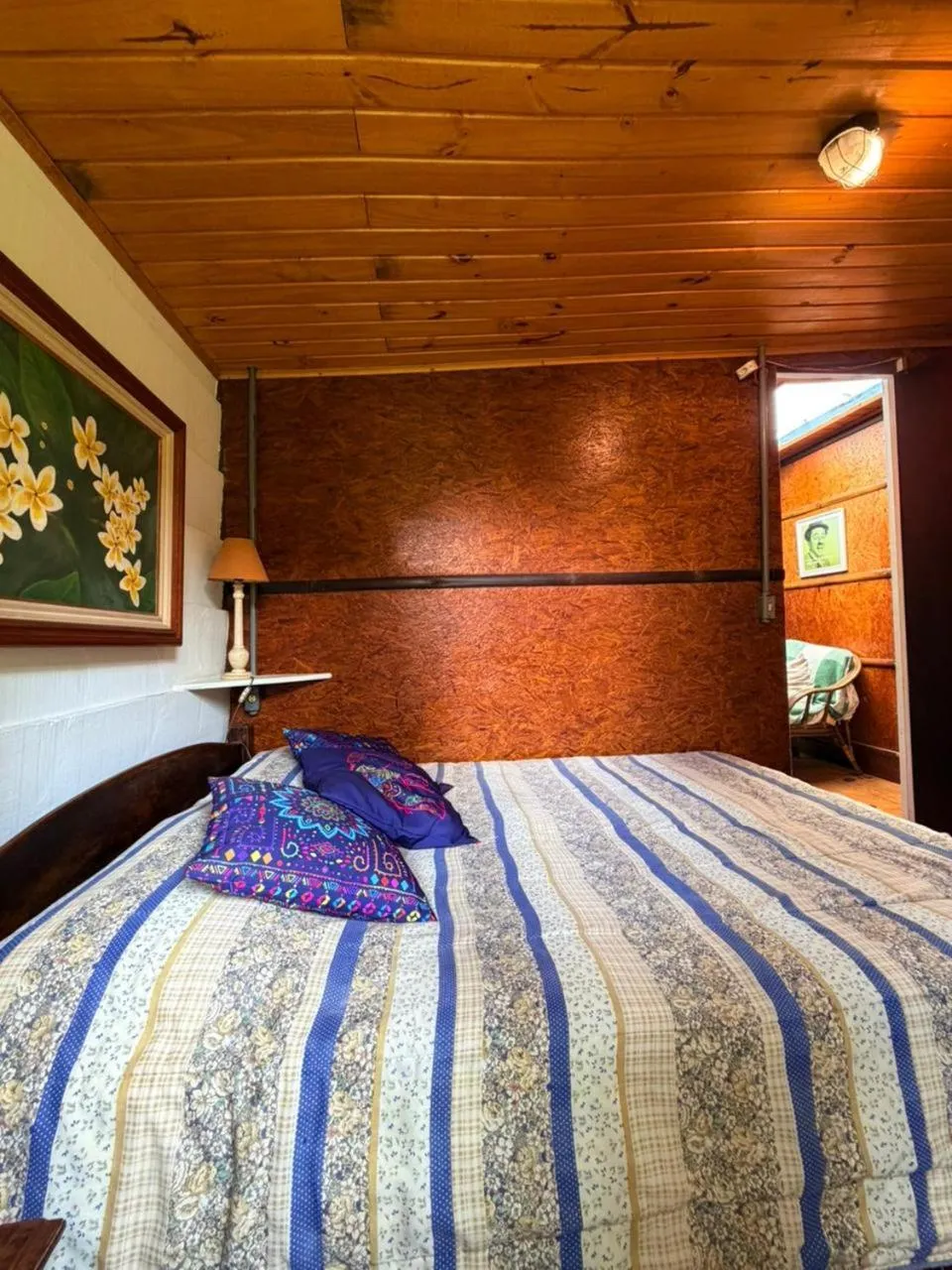 Bed in Chales Bamboo Jungle