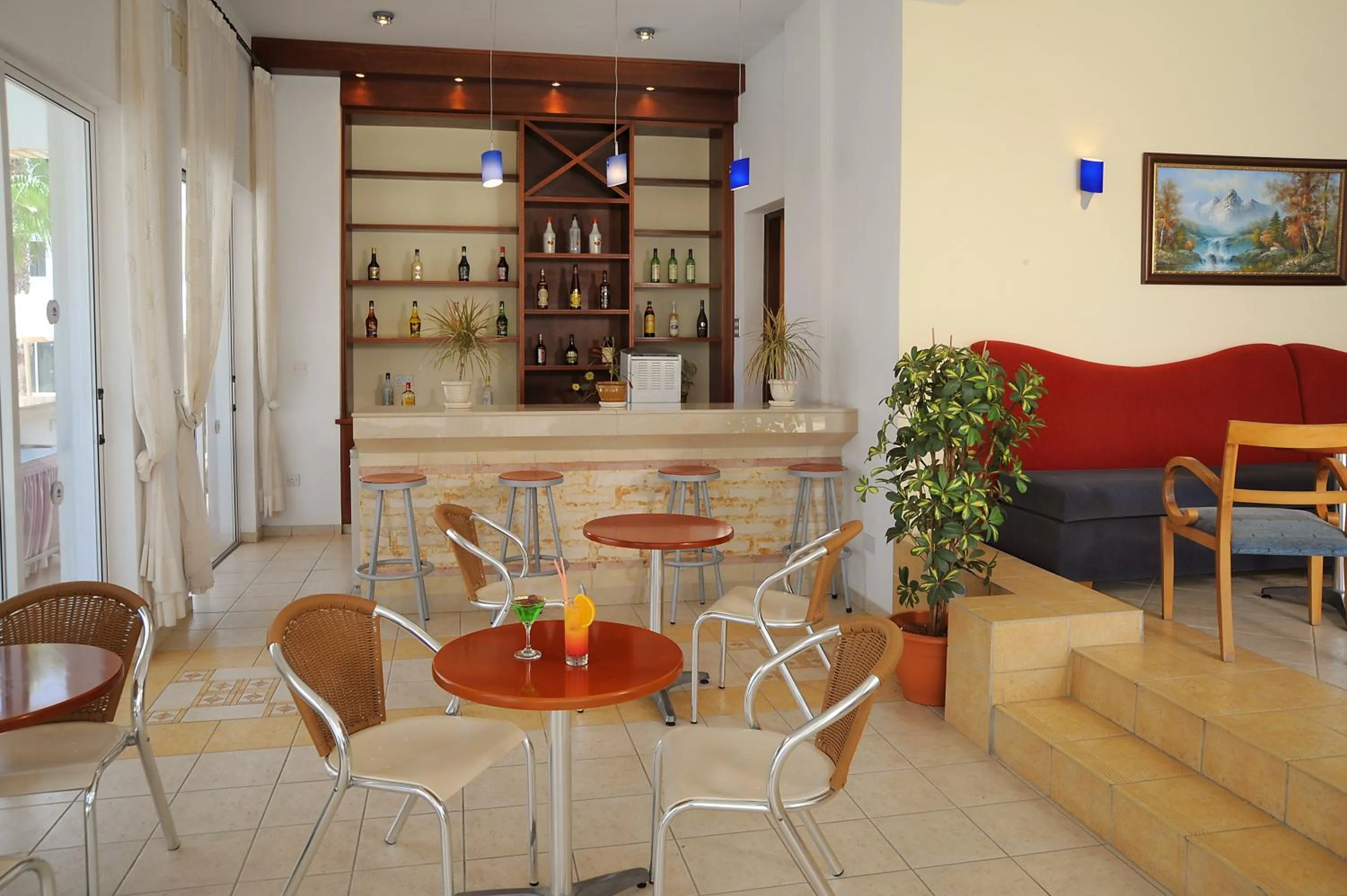 Dining area in Petrosana Hotel Apartments