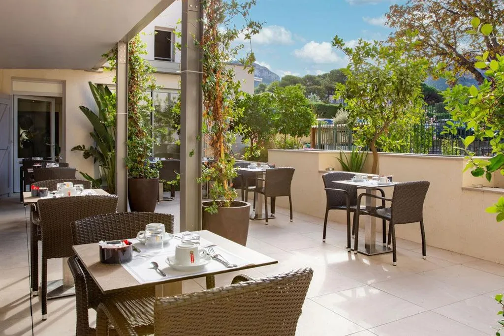 Best Western Hotel & SPA Coeur De Cassis