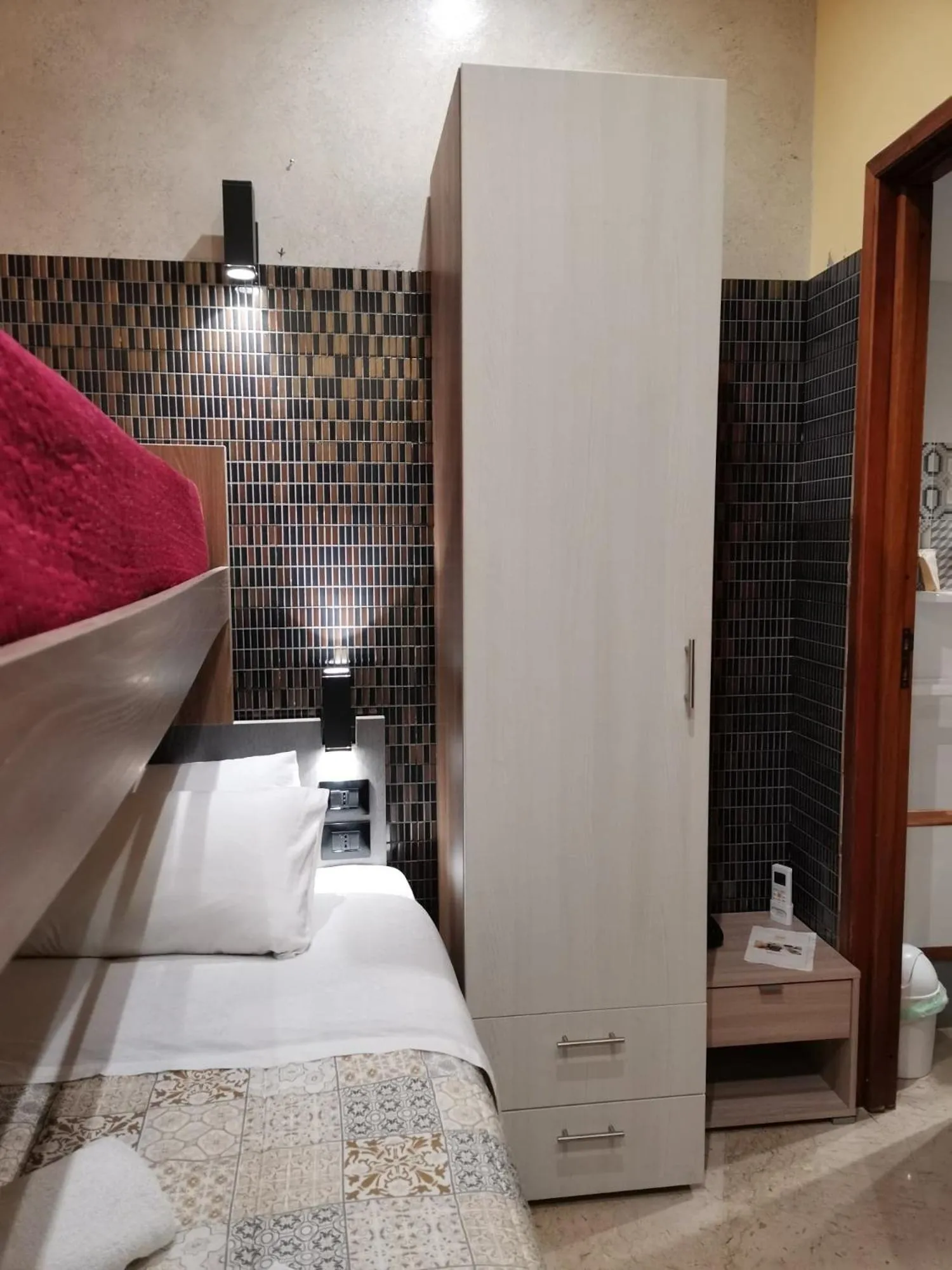 Photo of the whole room, Bed in Fratelli Clemente Spa and Hotel