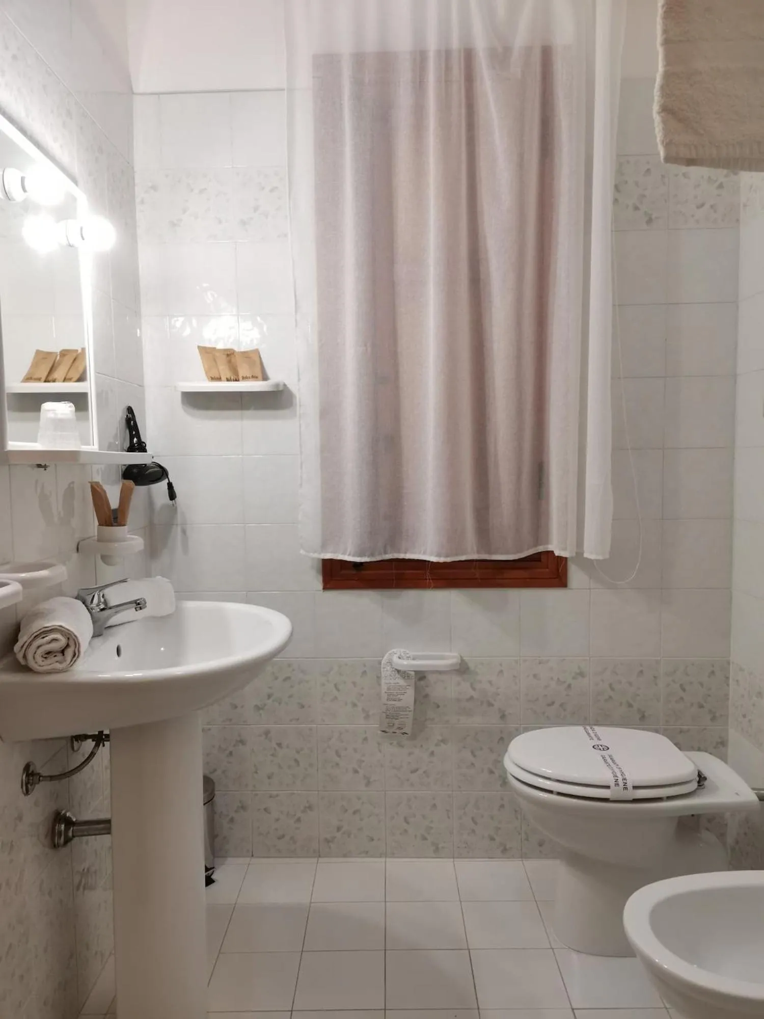 Bathroom in Fratelli Clemente Spa and Hotel
