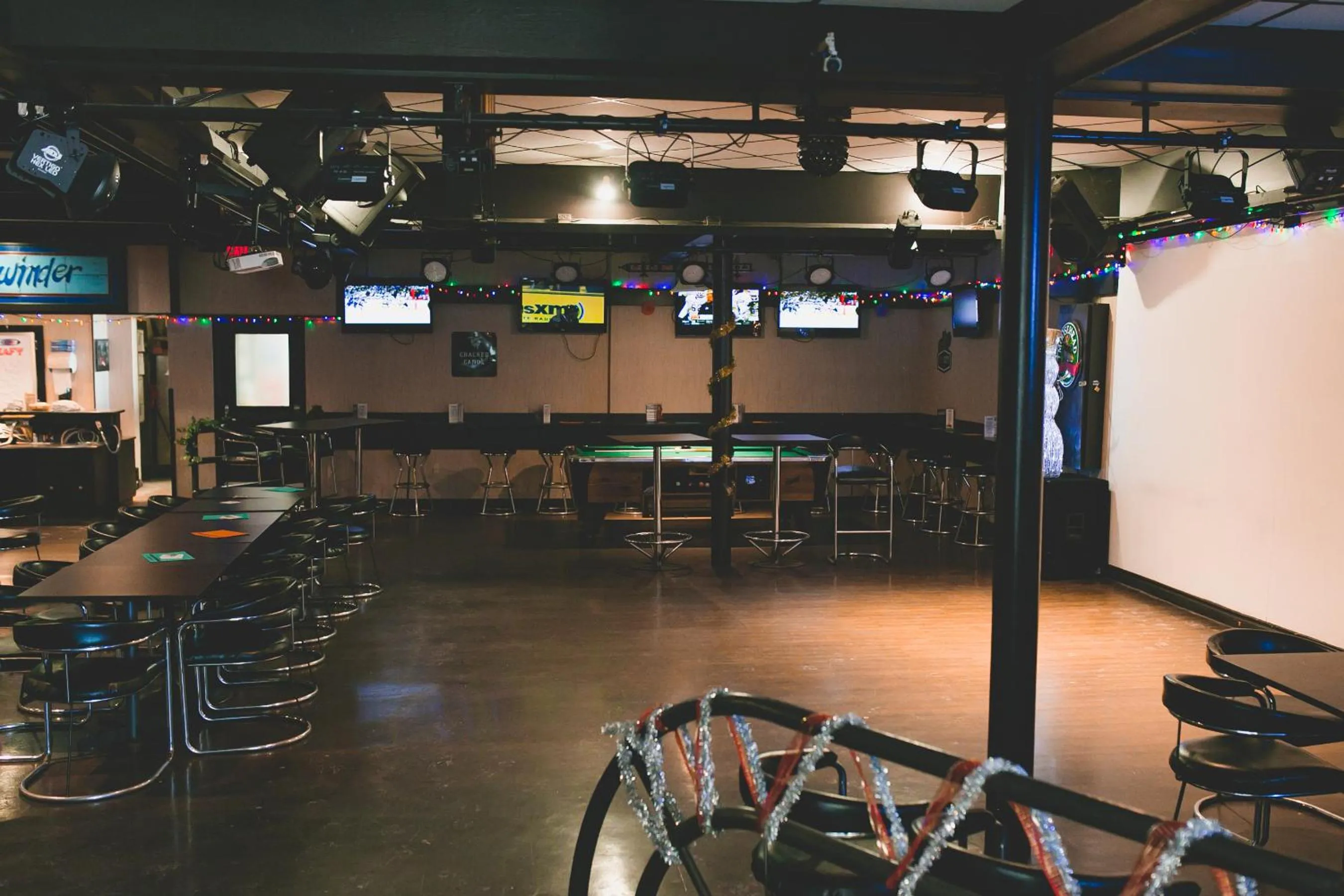 Lounge or bar in Victoria Inn Flin Flon