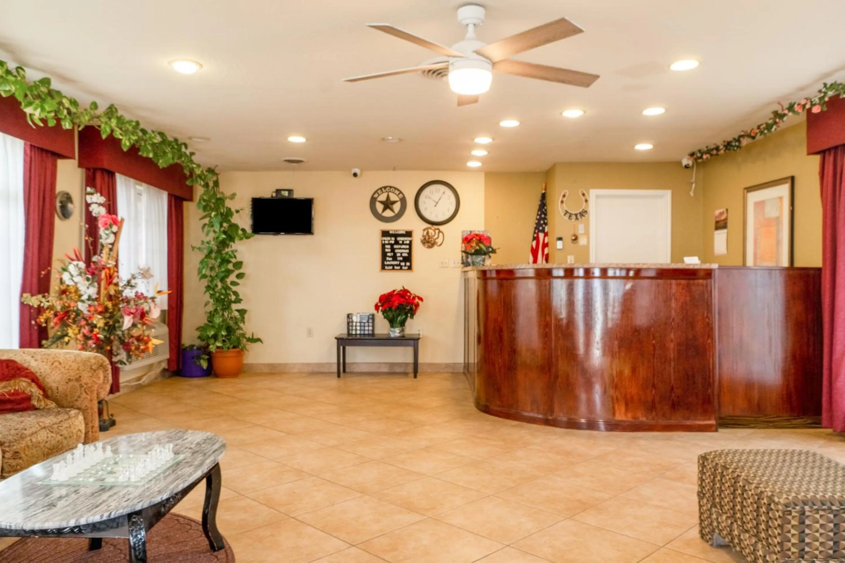 Lobby or reception in Stamford Inn By OYO