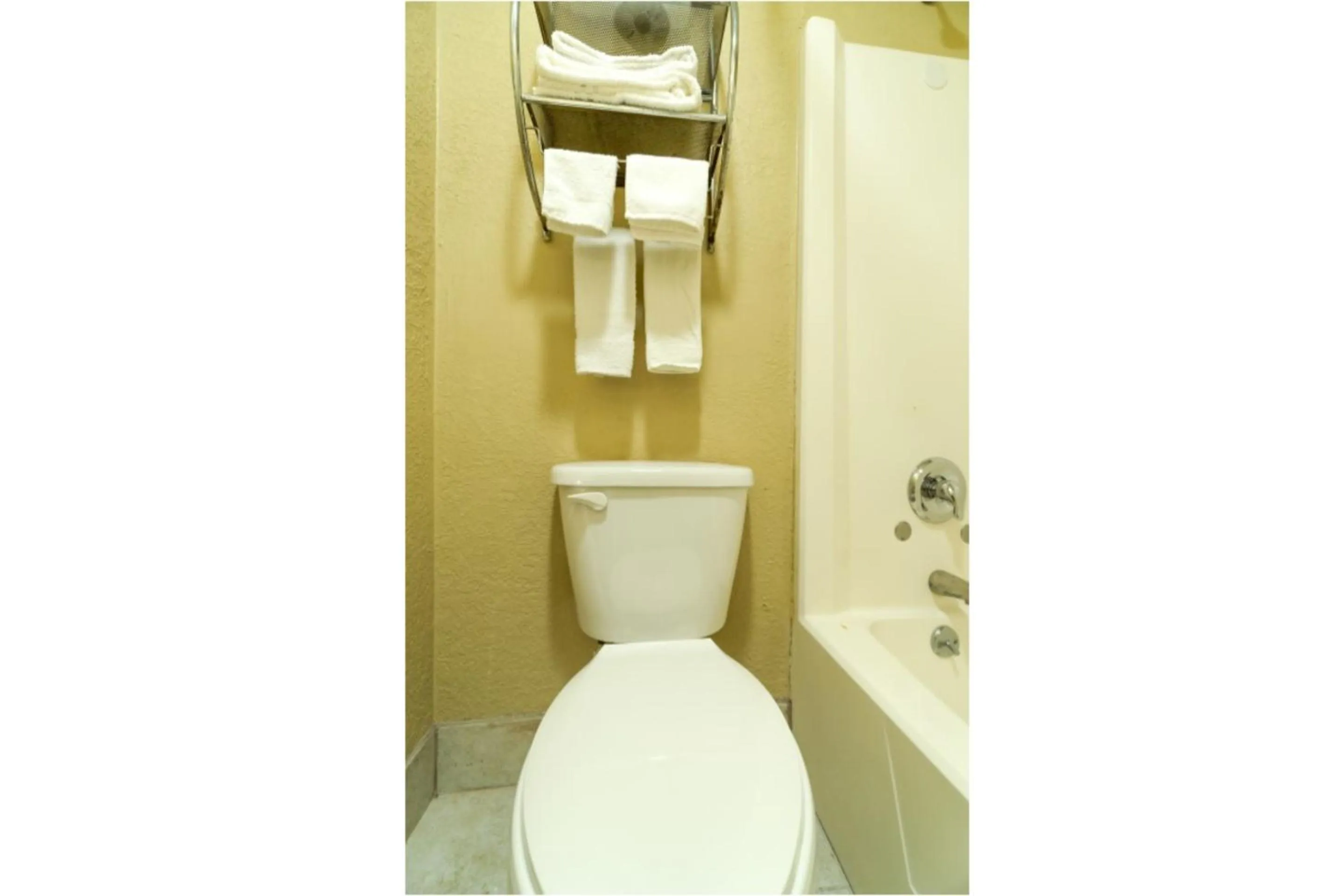 Bathroom in Stamford Inn By OYO