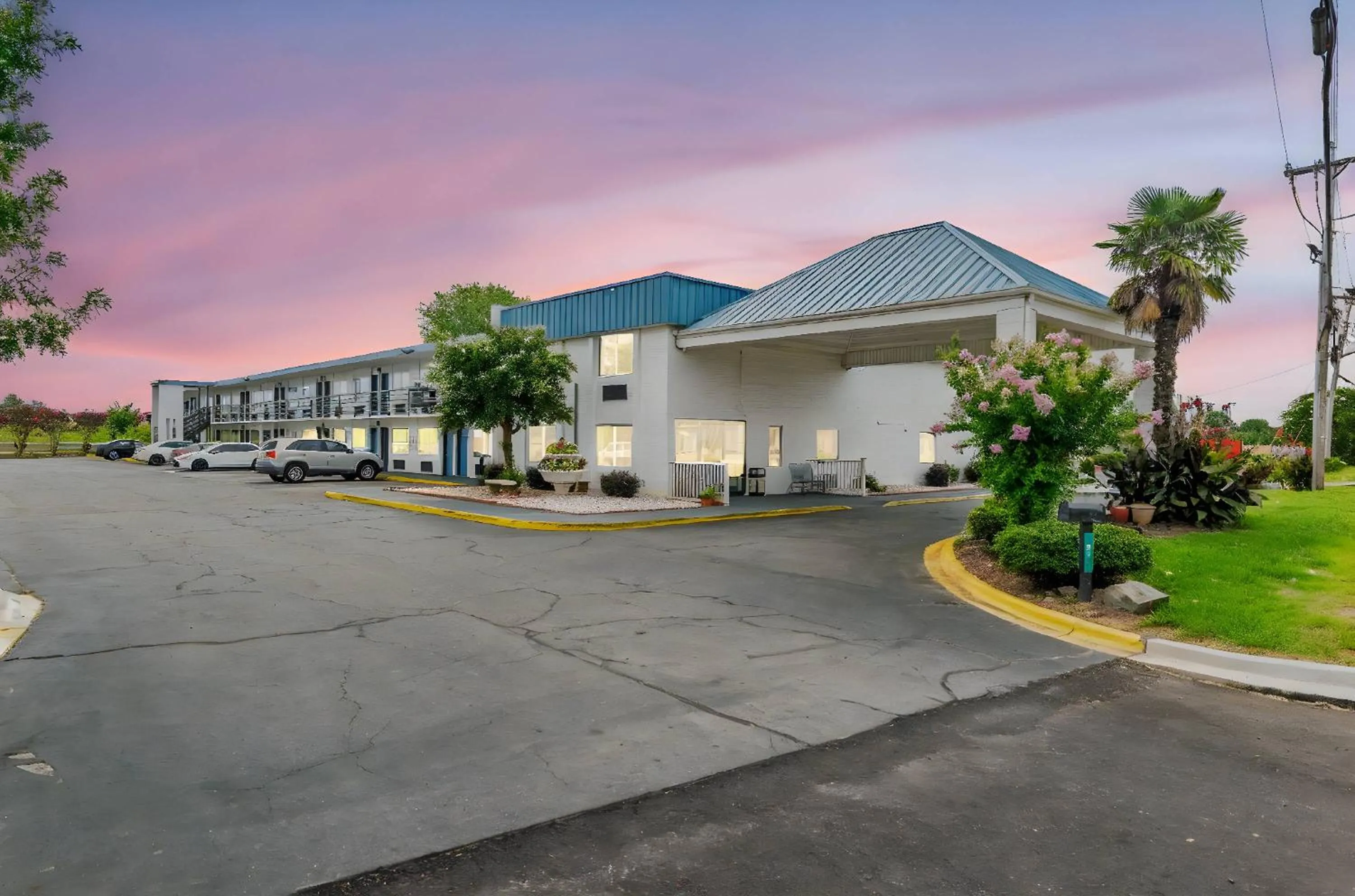 Property building in Baymont by Wyndham Rock Hill